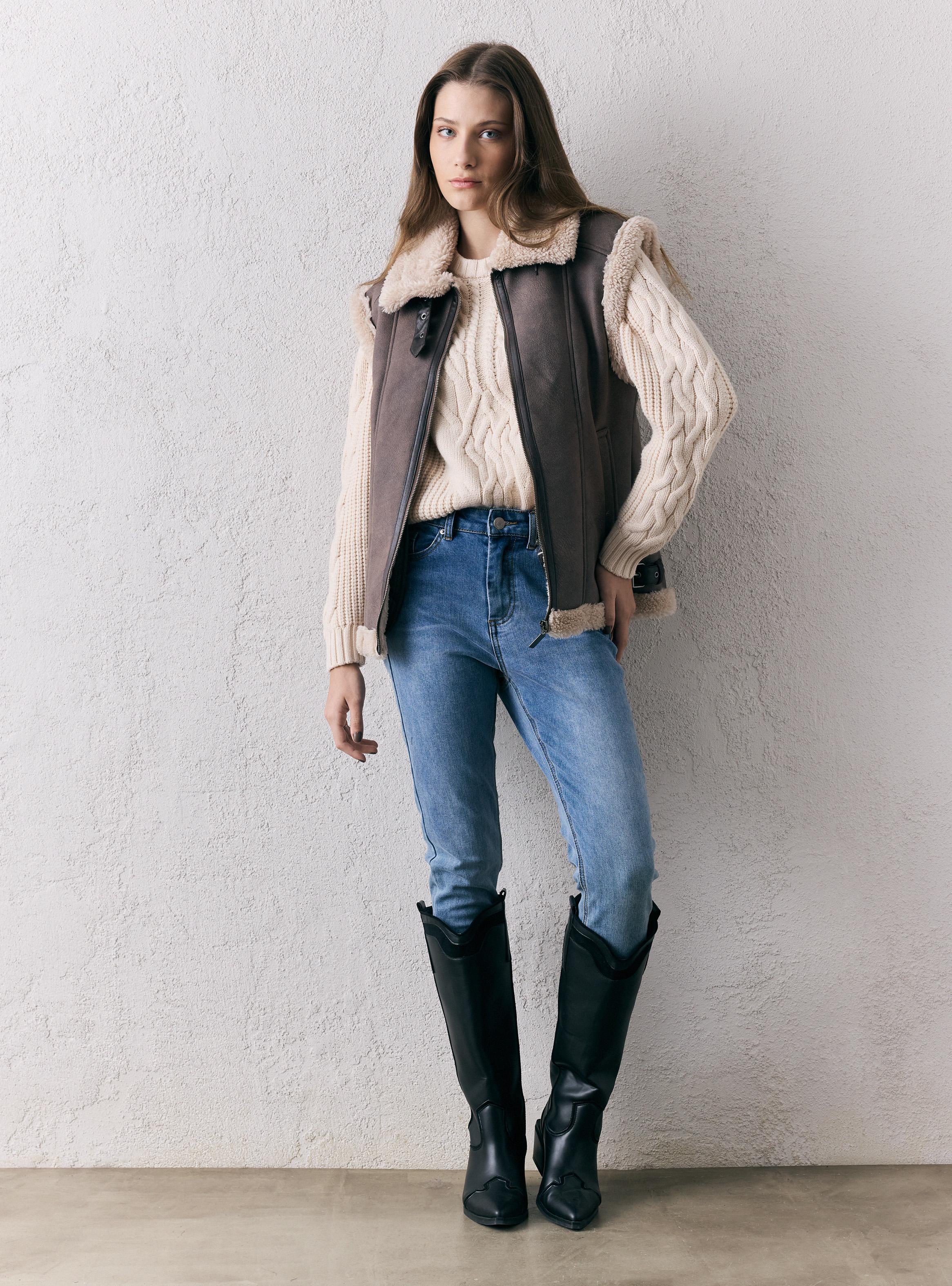 Chaqueta Aviadora sin Mangas con Chiporro-4