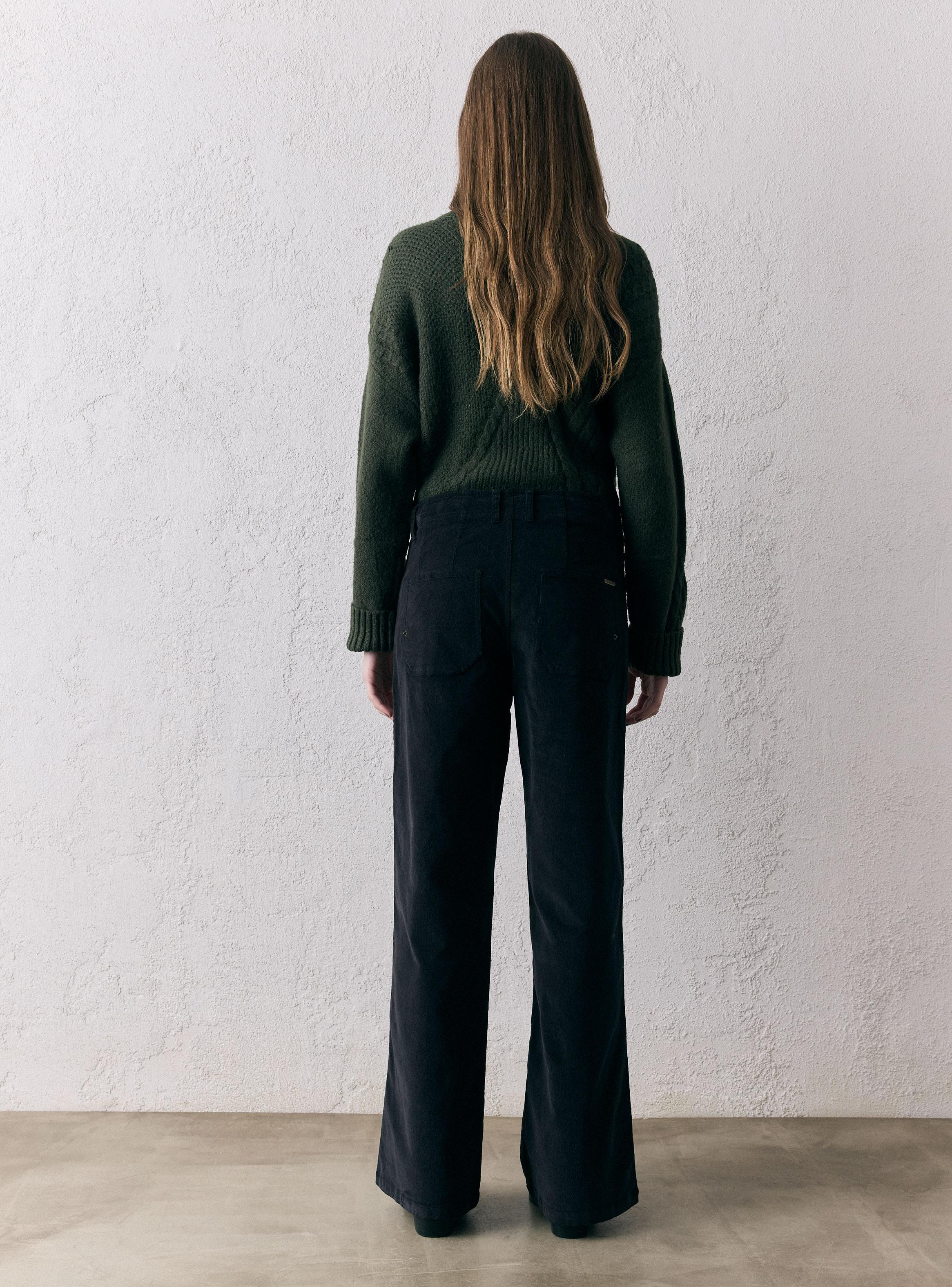 Pantalón Pierna Ancha de Cotelé Delgado-5