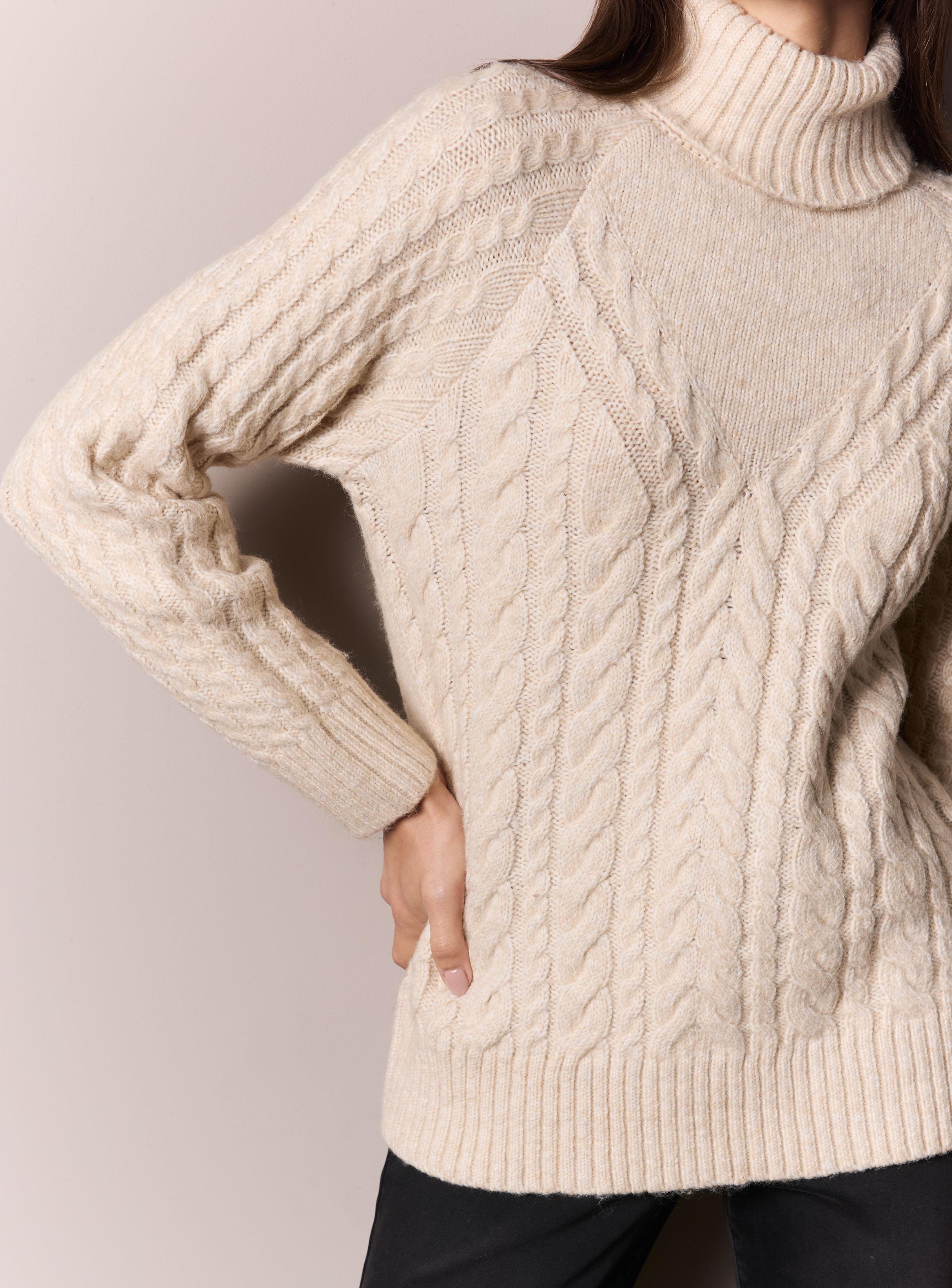 Sweater Tejido Jaspeado con Trenzas-3