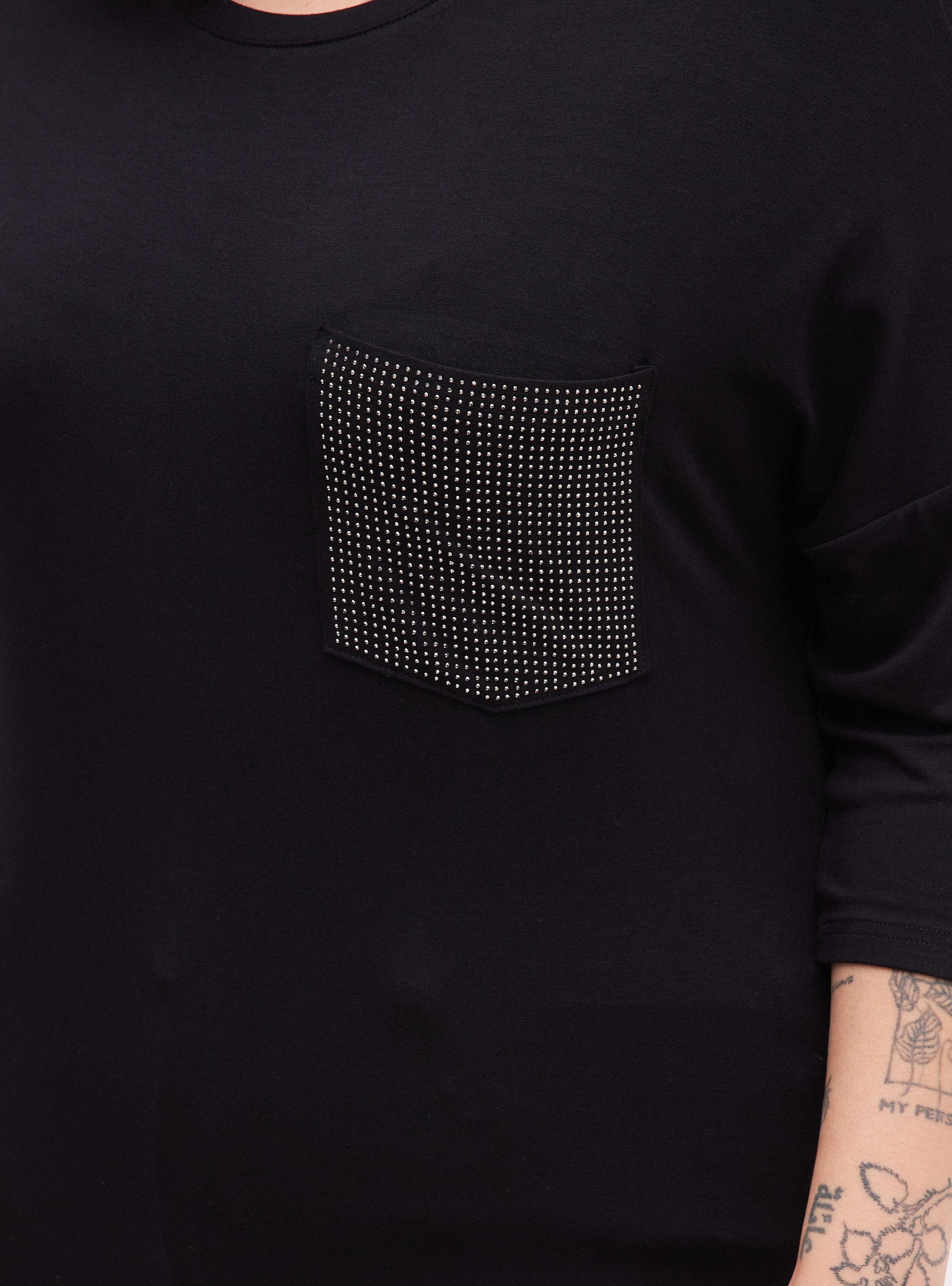 Polera Bolsillo con Aplicaciones Strass-3