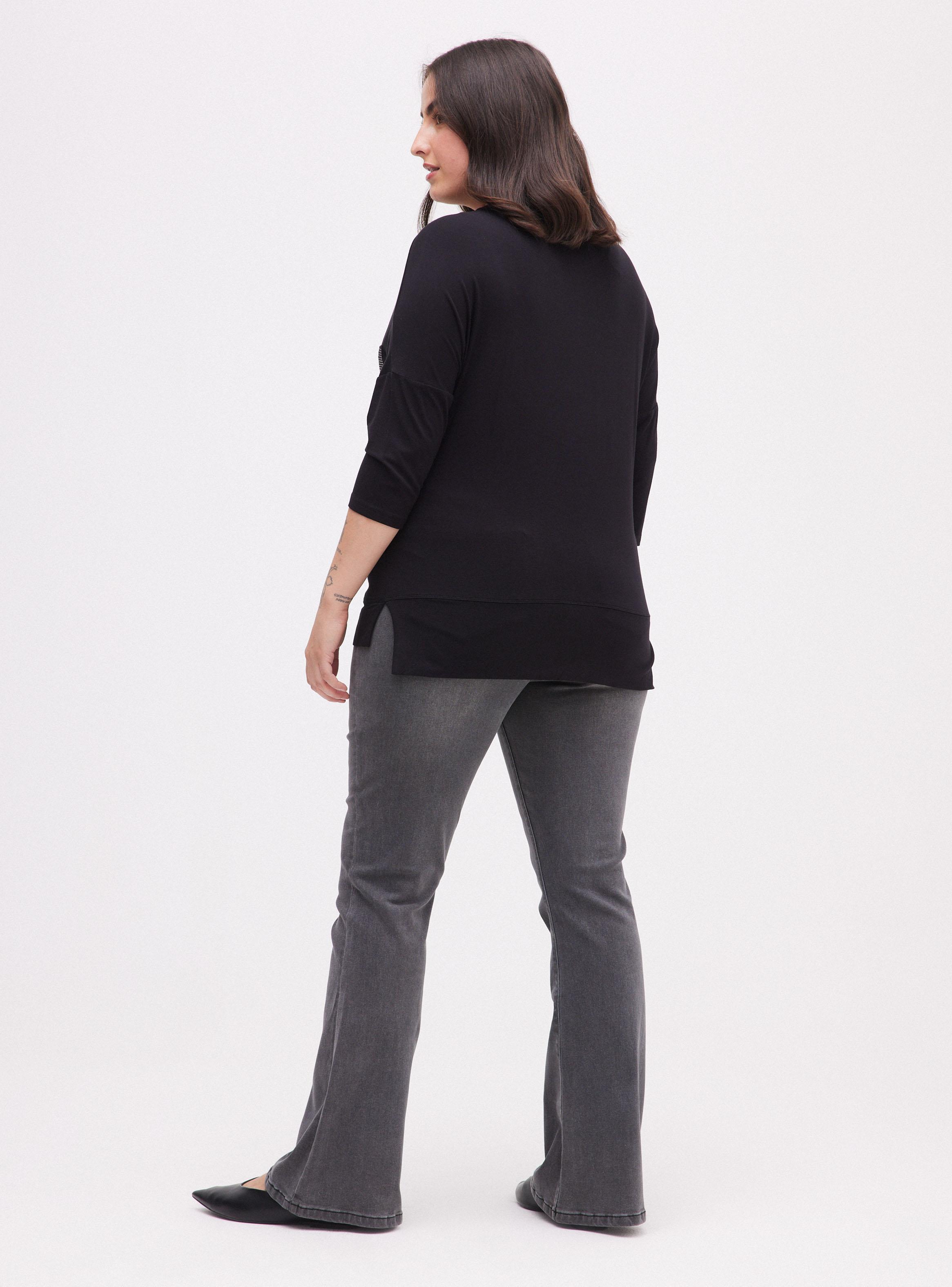 Polera Bolsillo con Aplicaciones Strass-5