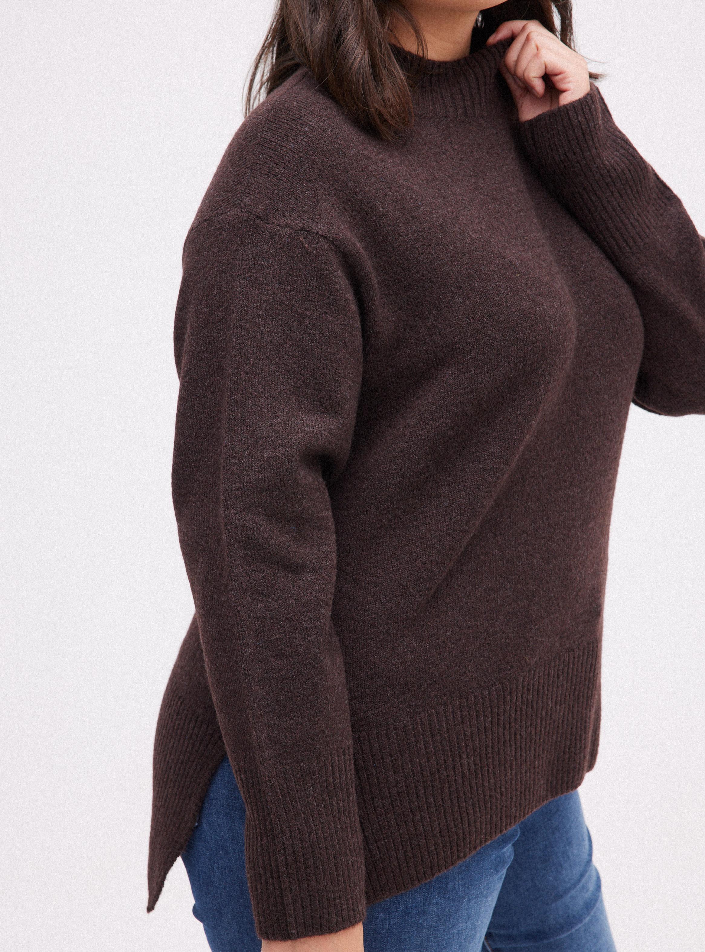 Sweater Básico Cuello Alto-3