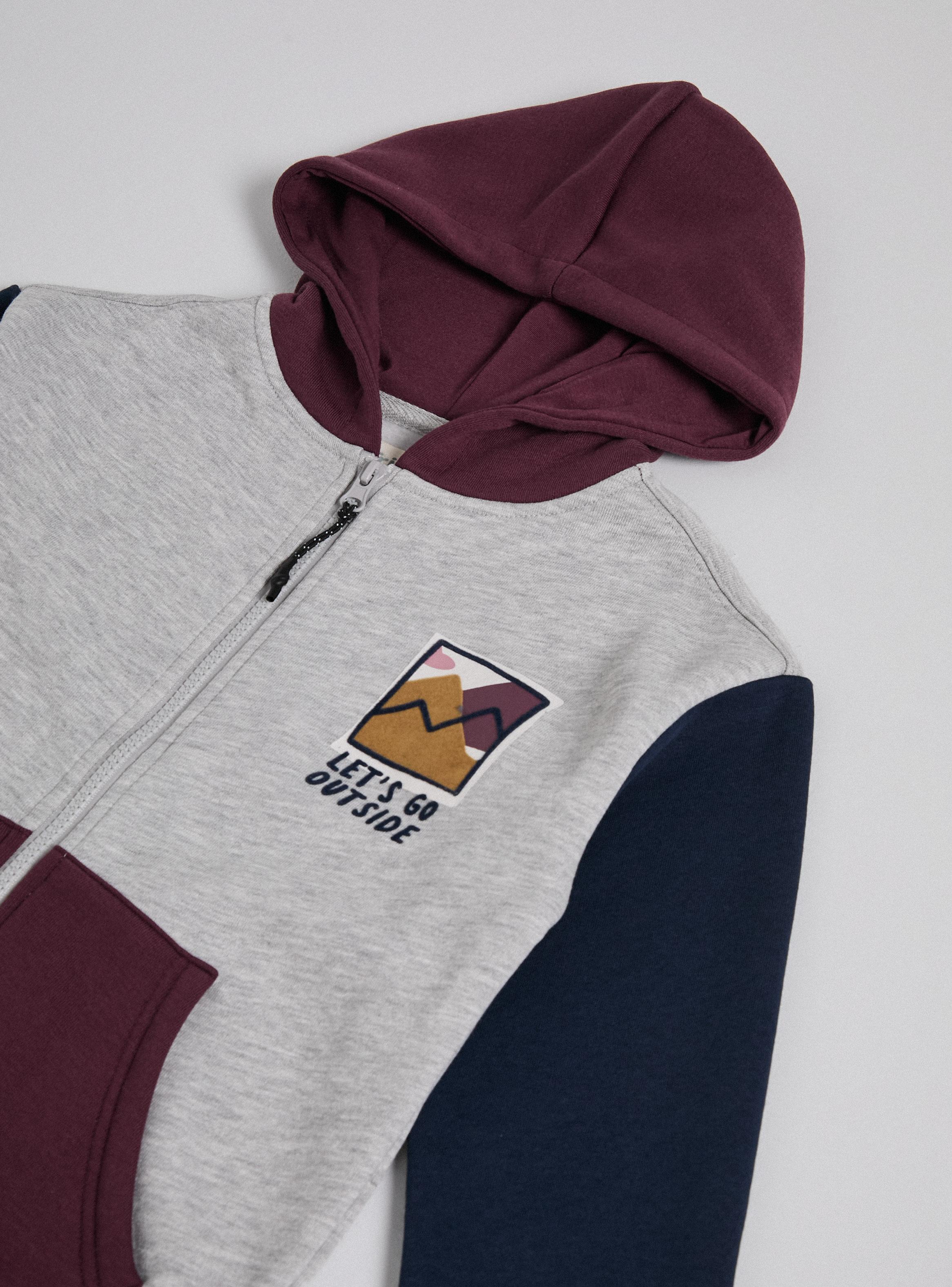 Polerón con Gorro y Bloques de Color-3