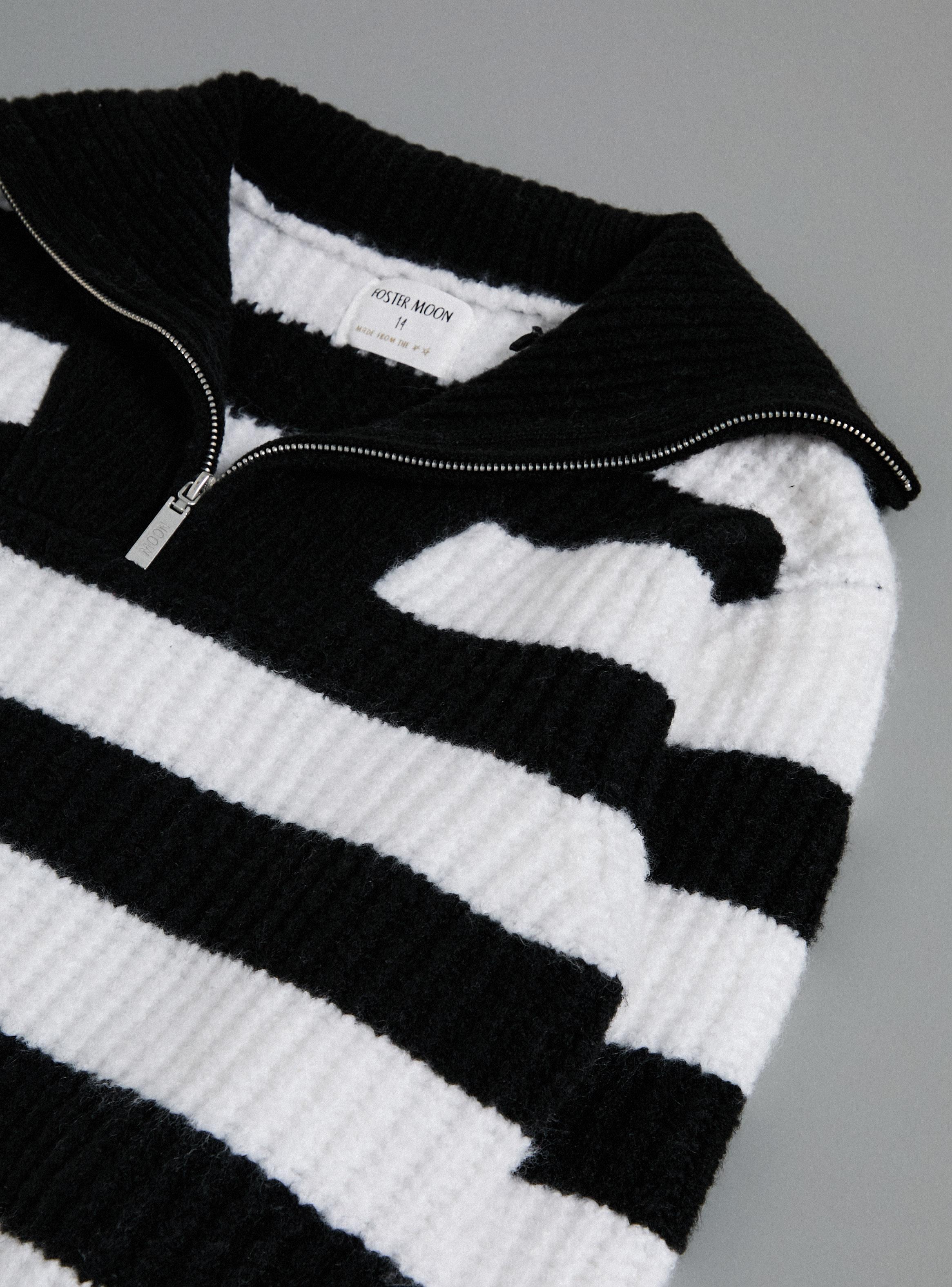 Sweater Rayado Bicolor Medio Cuello-3