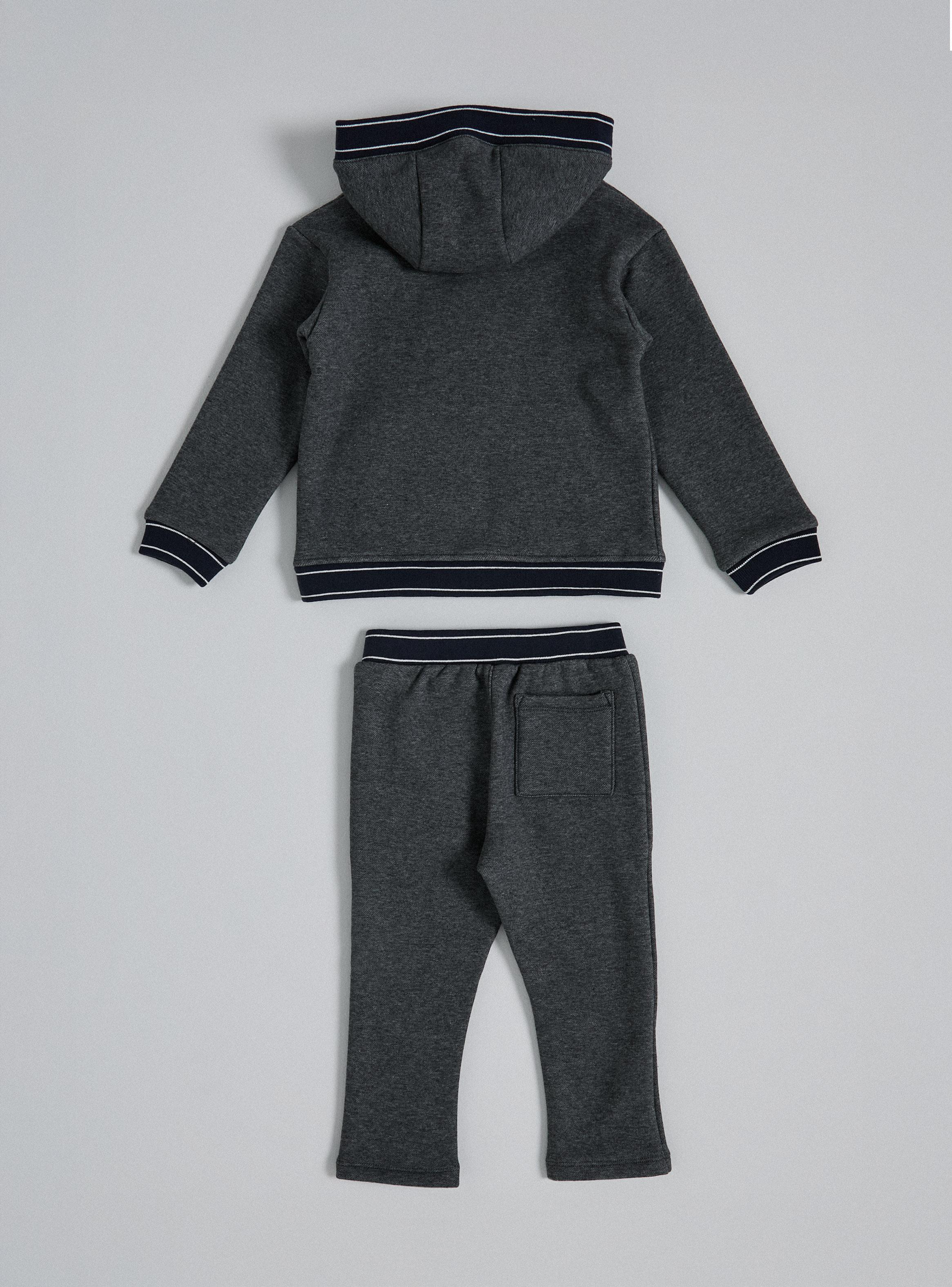 Buzo Pretina Bicolor y Gorro-2