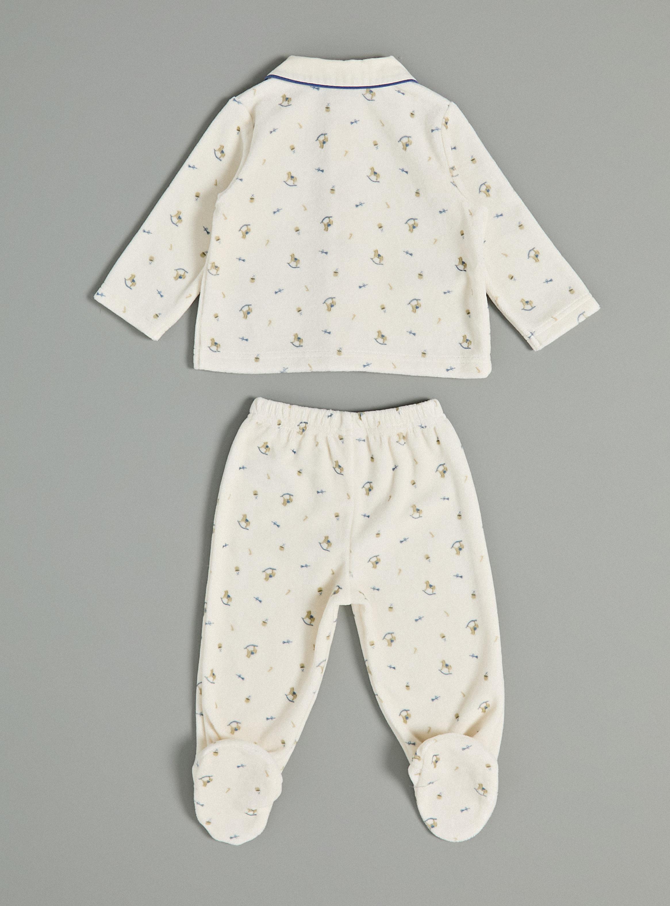 Conjunto Estampado Caballitos y Piping a Tono-2