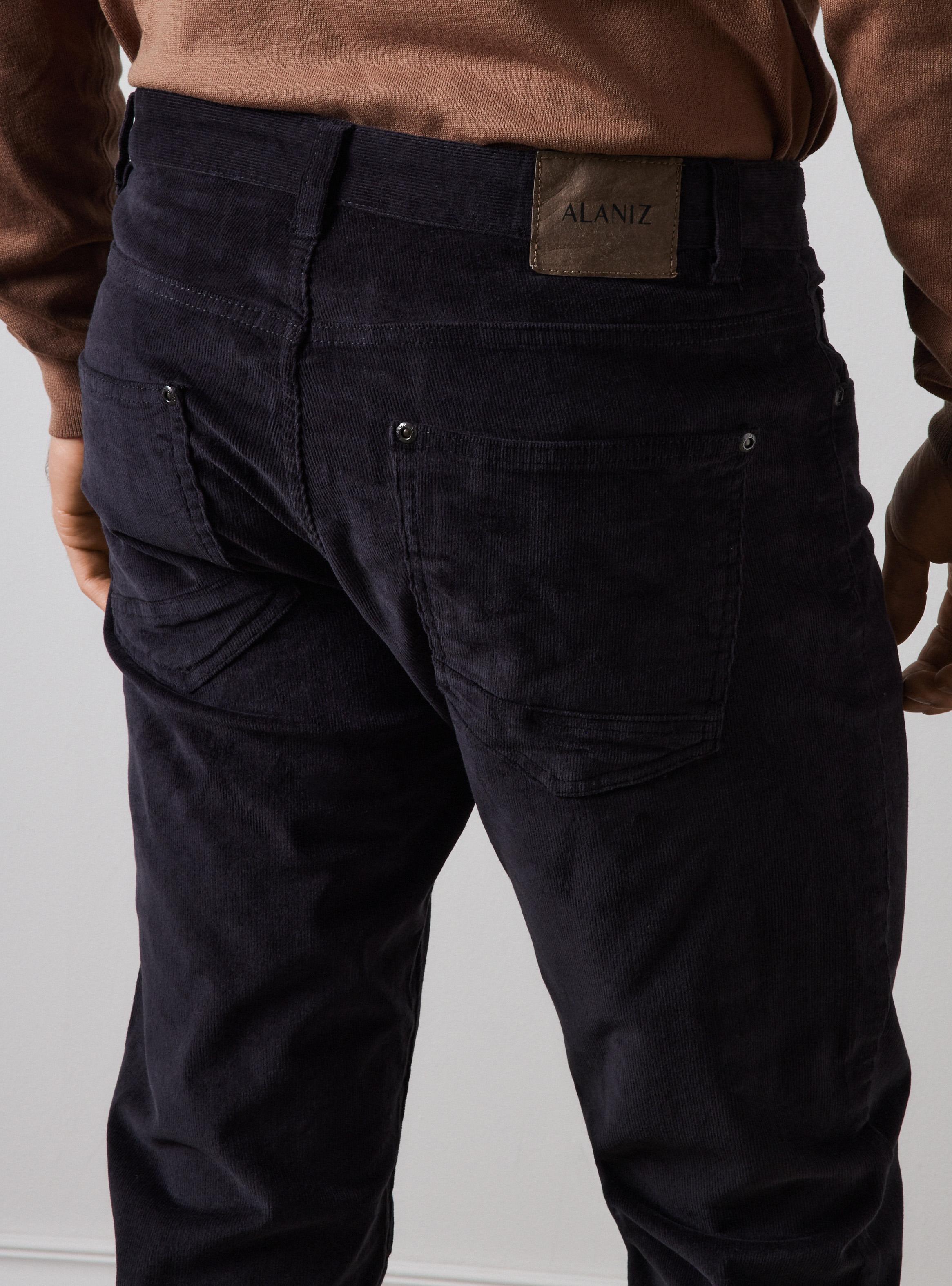 Pantalón Cotele Slim Fit-3