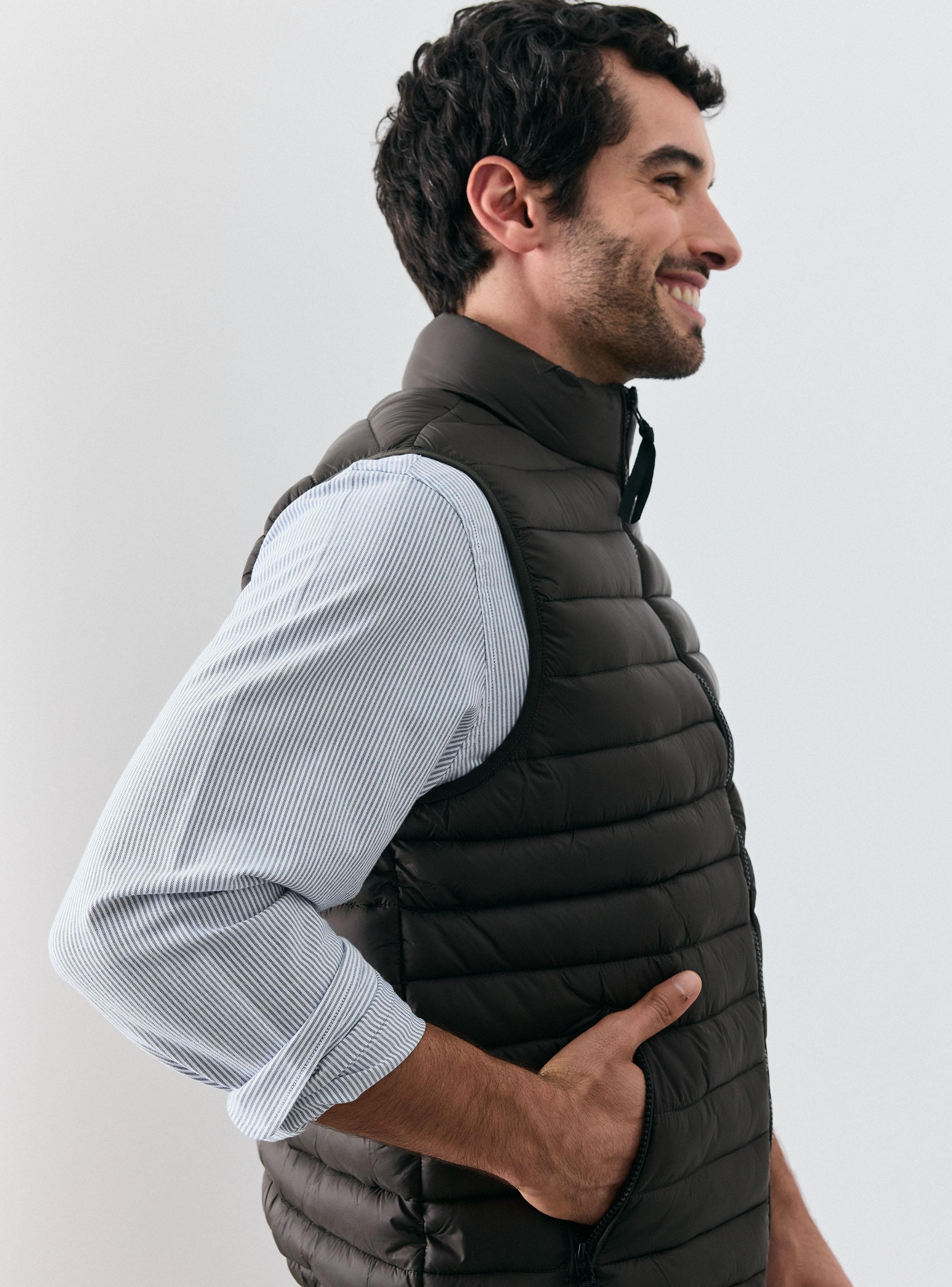 Parka Sin Mangas Casual-3