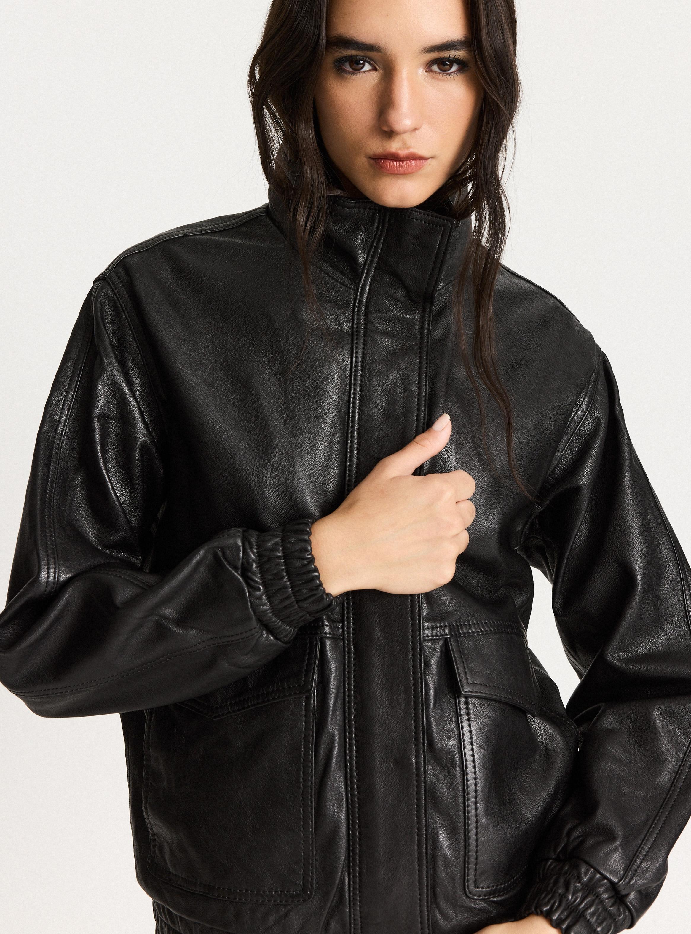 Chaqueta Funnel Cuero-2