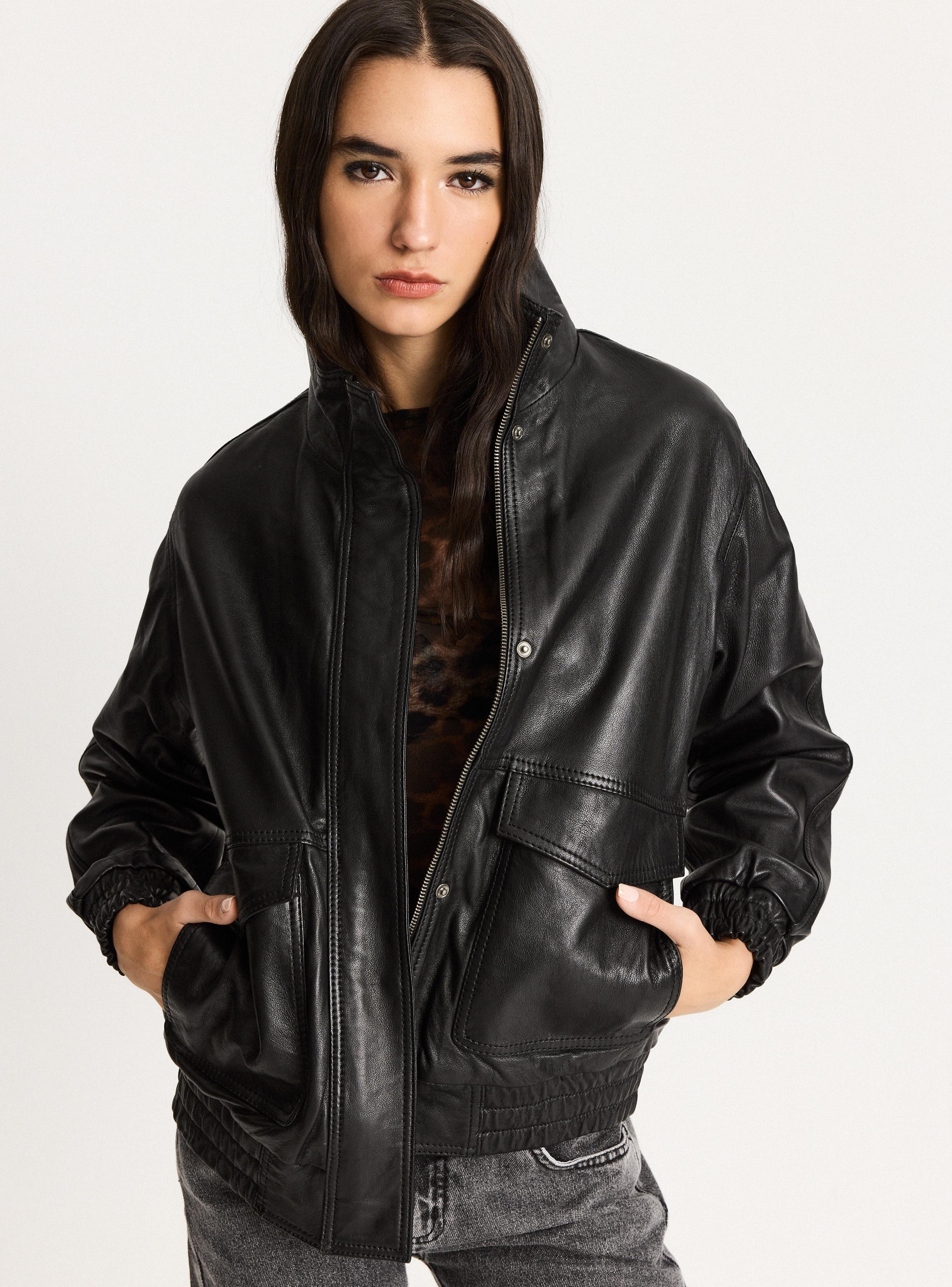 Chaqueta Funnel Cuero-3