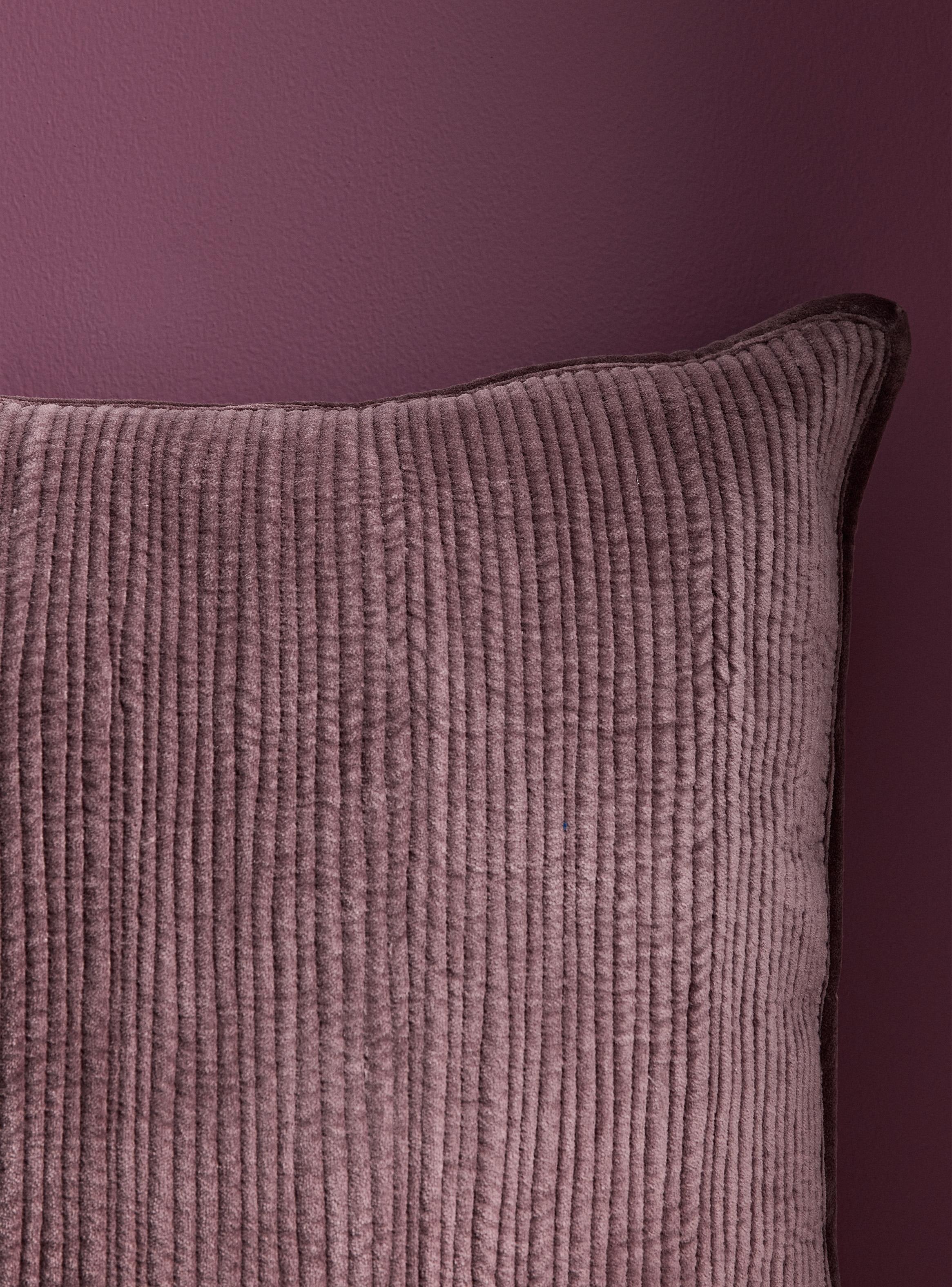 Cojín Olsen Quilted 60x60 cm-2