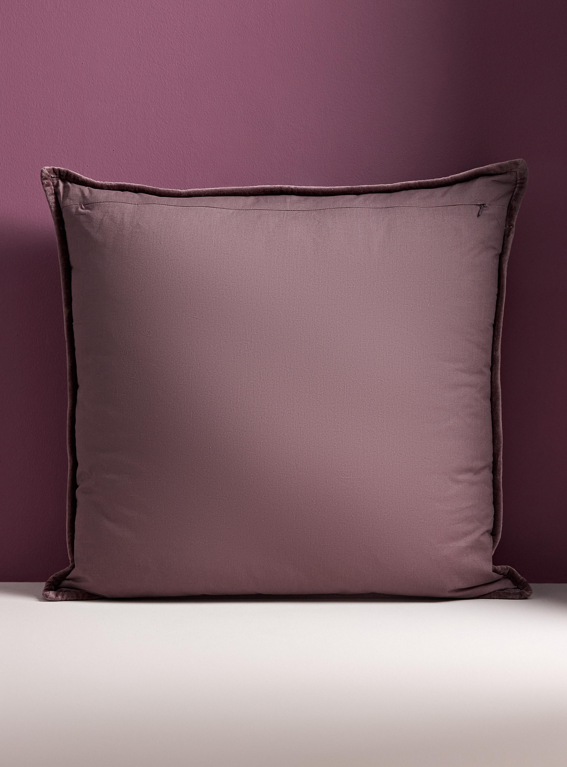 Cojín Olsen Quilted 60x60 cm-1