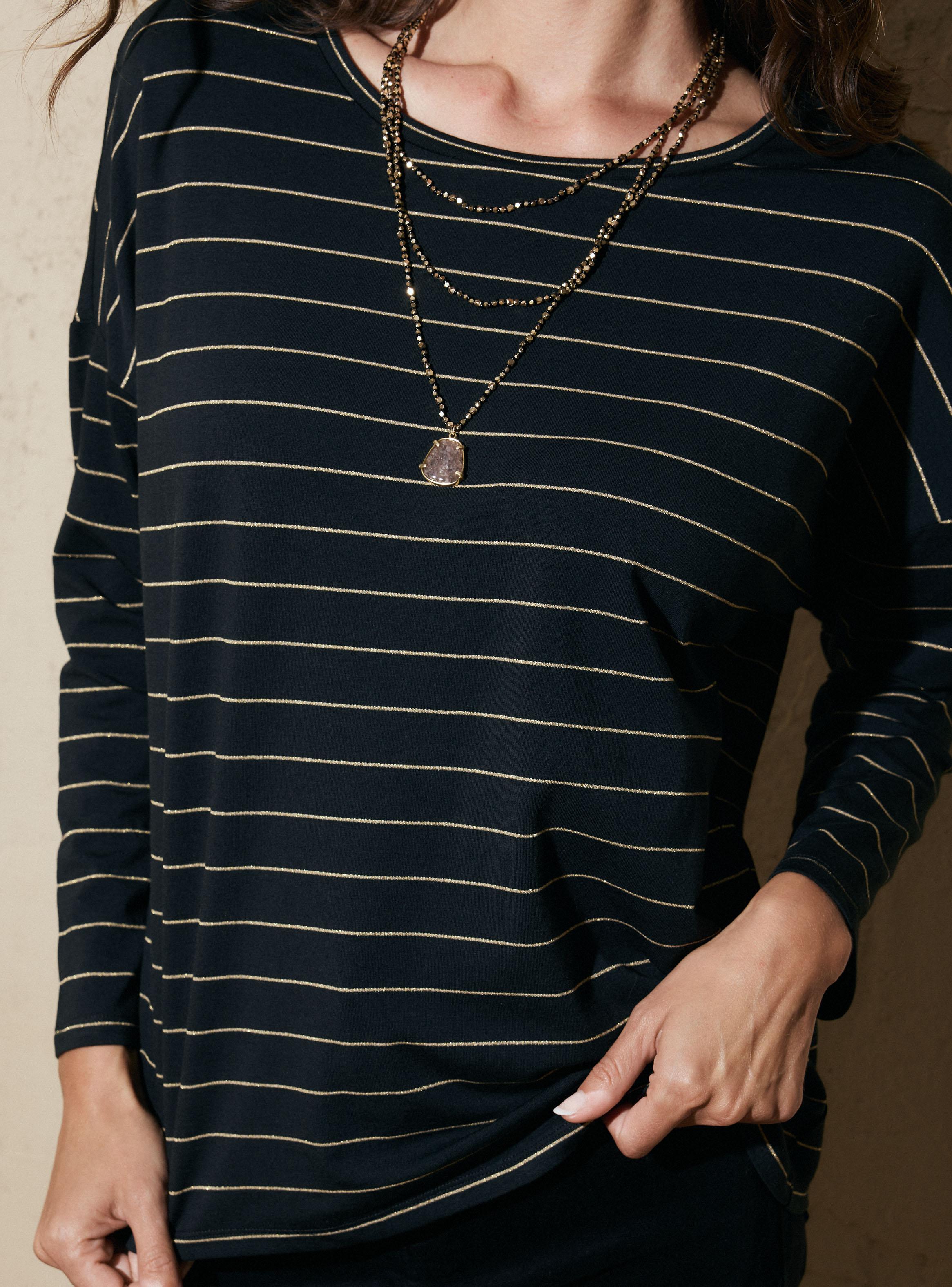 Polera Líneas en Contraste con Manga Caída-3