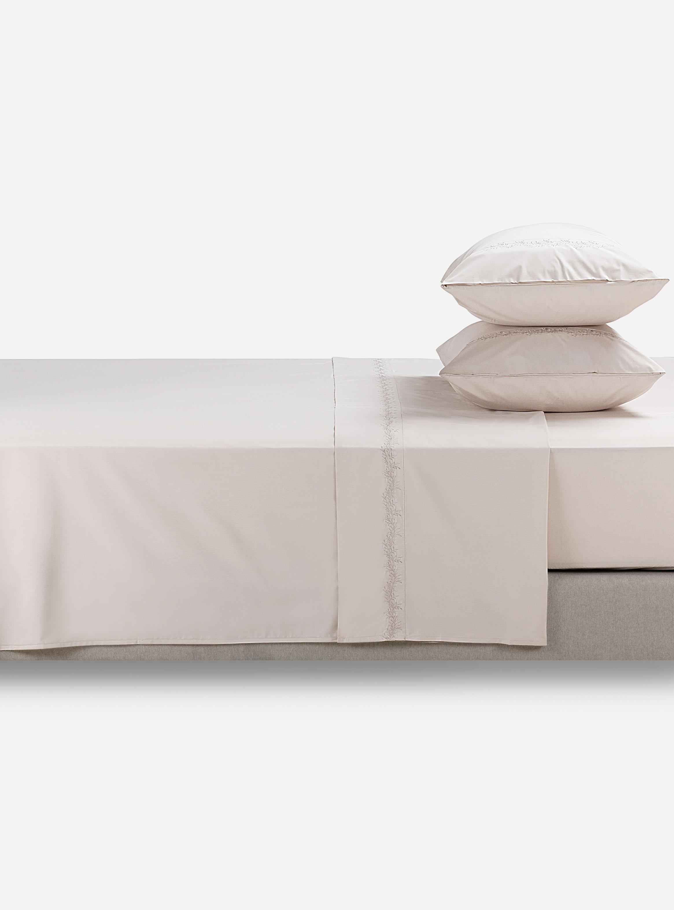 Sábana 2 Plazas Bordada Botánica Natural 220 Hilos-0