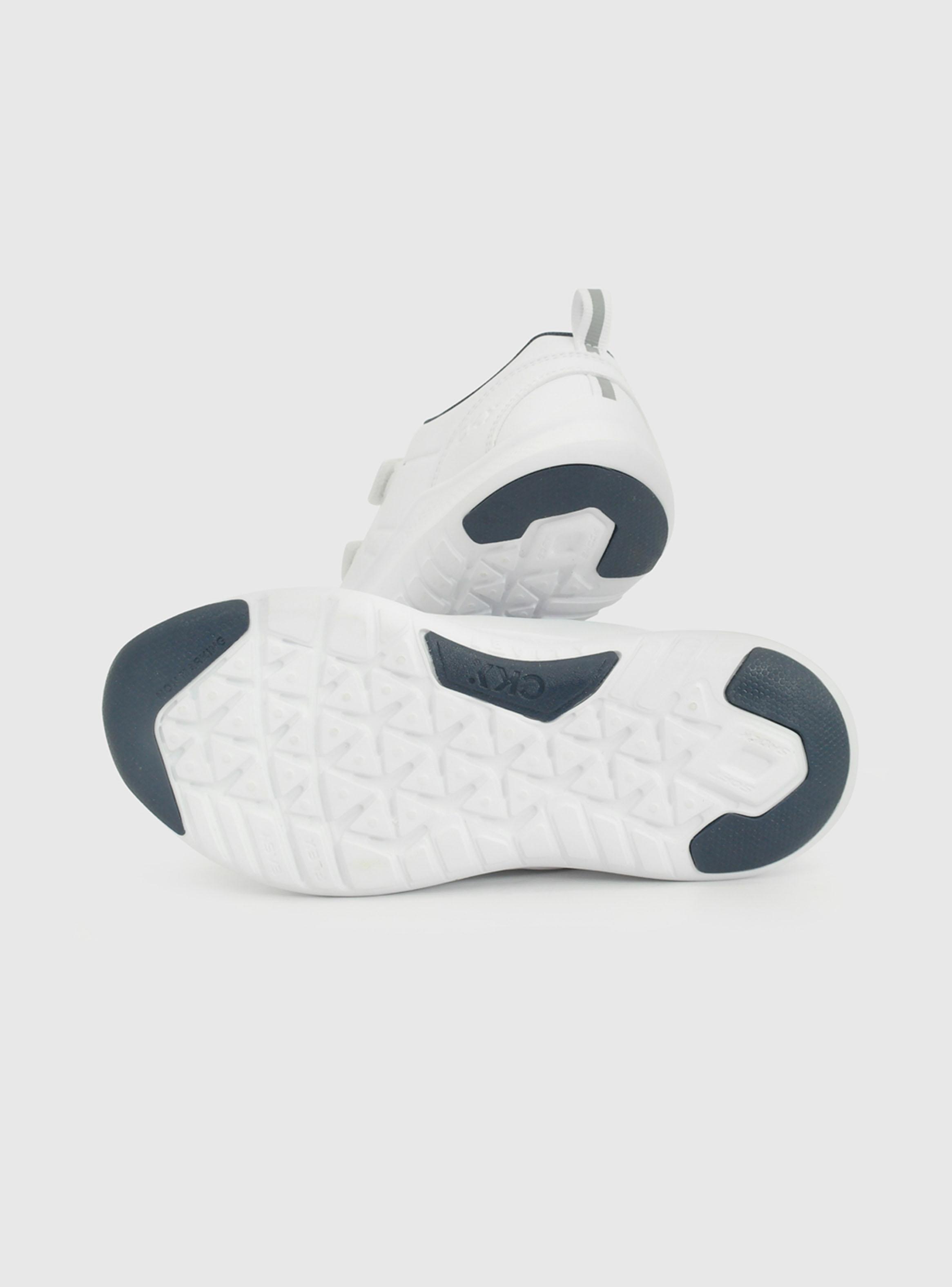 Zapatilla Escolar Diseño Sport Dos Velcros-2