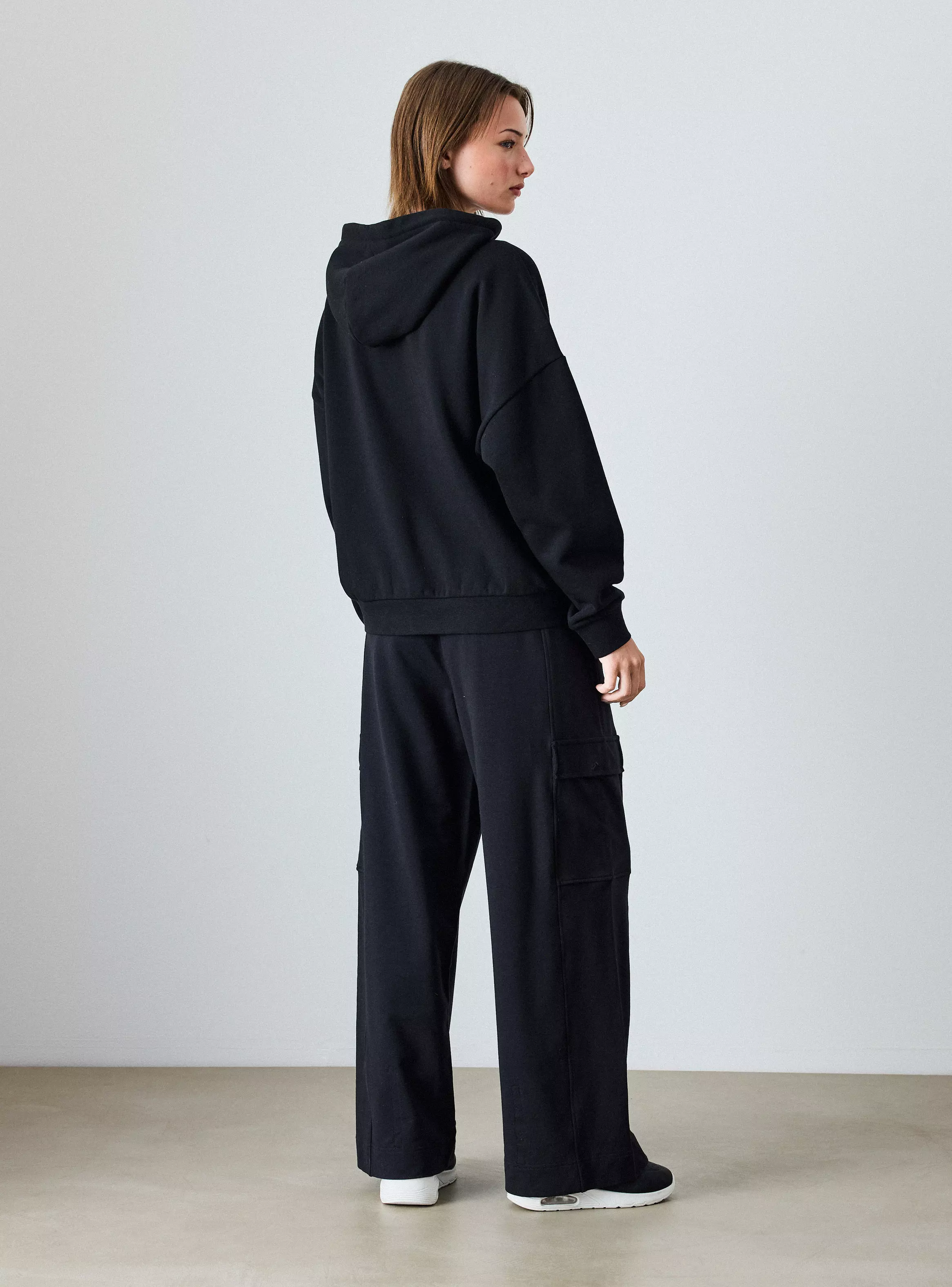 Pantalón de Buzo Wide Leg Cargo-5
