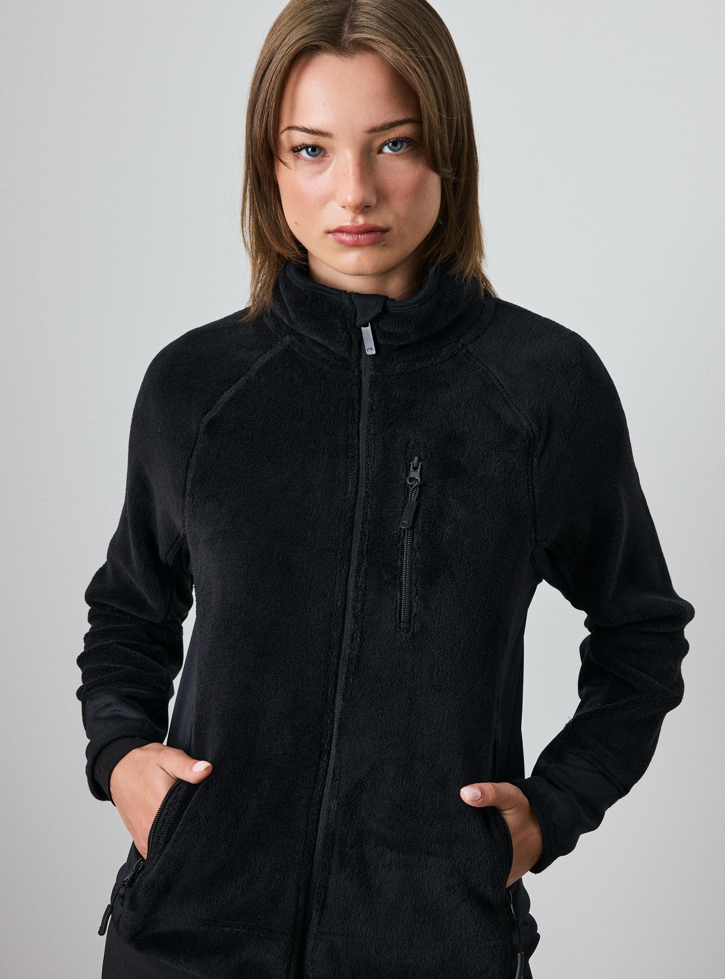 Polar Técnico Paneles en Costados-2