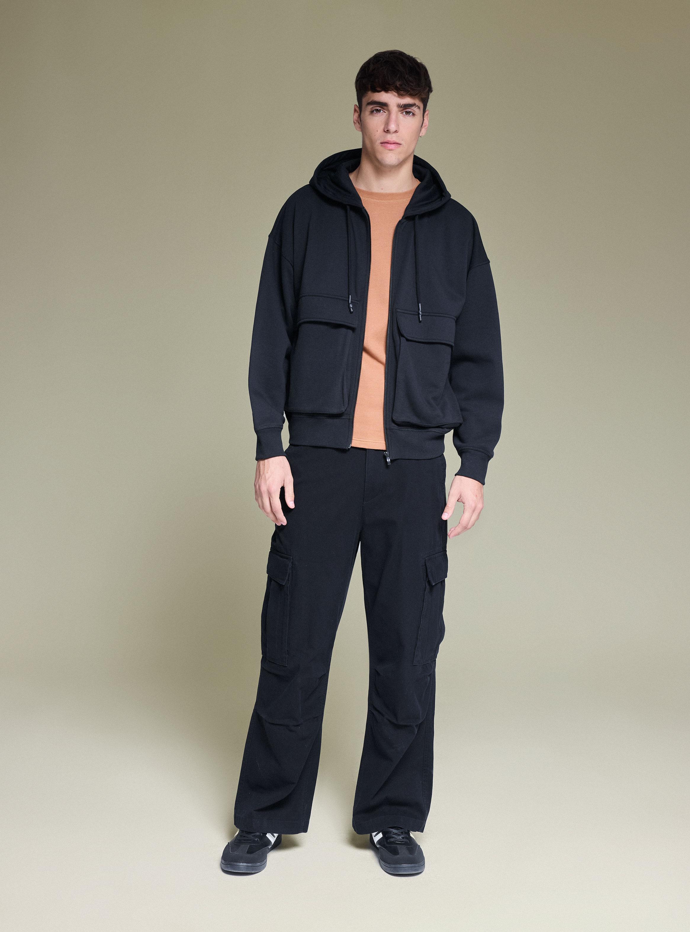 Polerón Cierre Capucha Corto-4