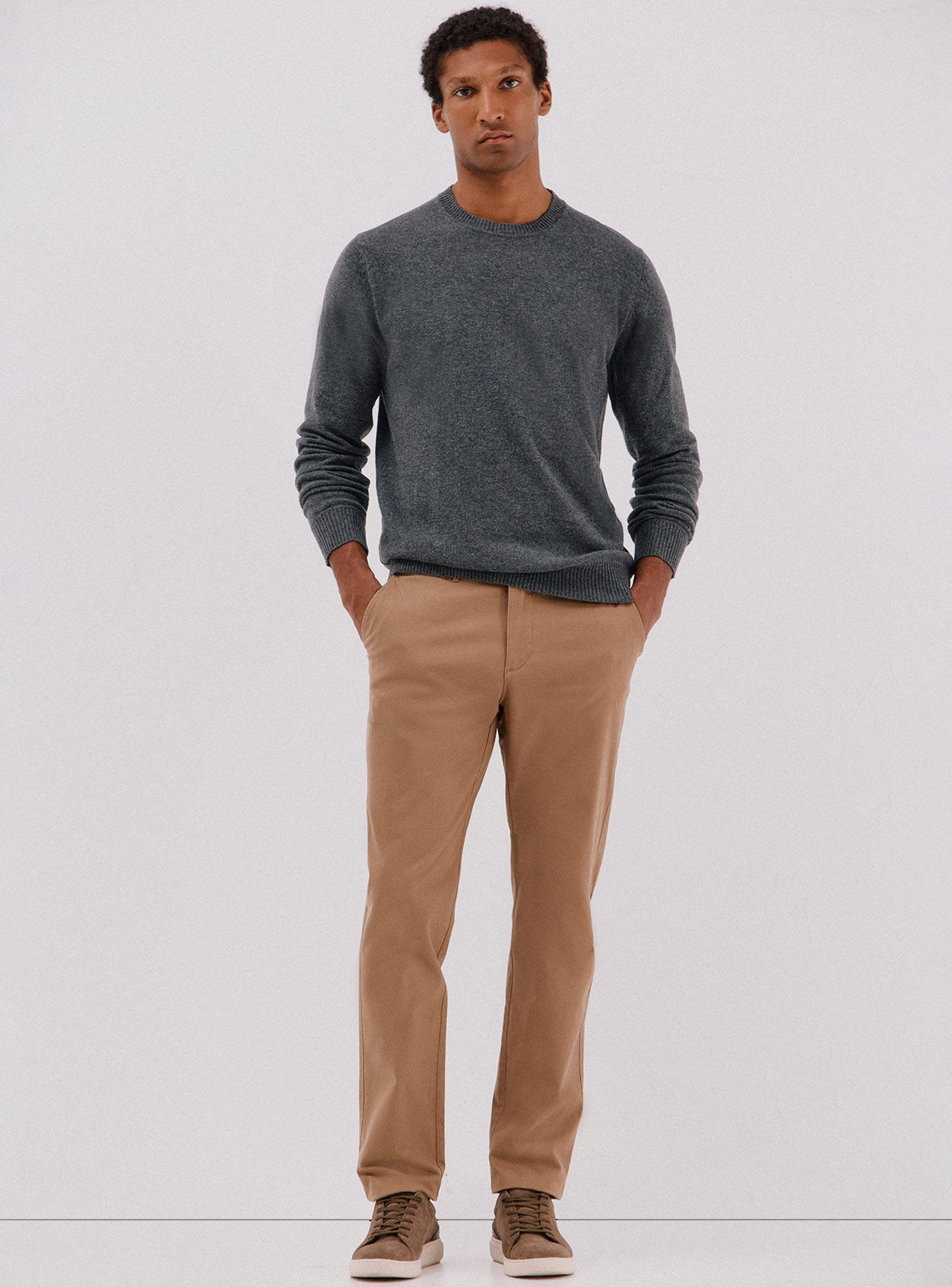 Pantalón Regular Corte Chino-3