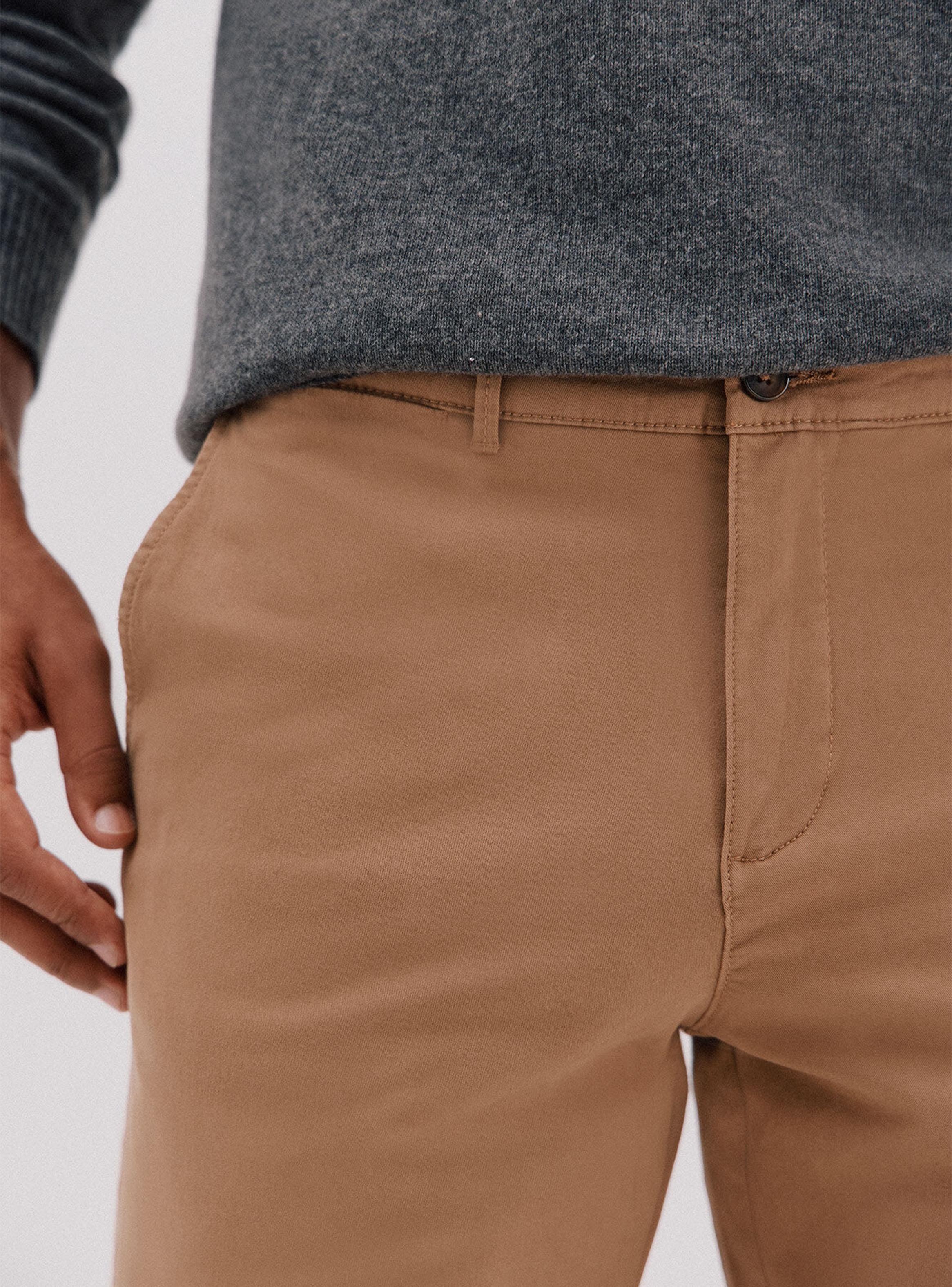 Pantalón Regular Corte Chino-2