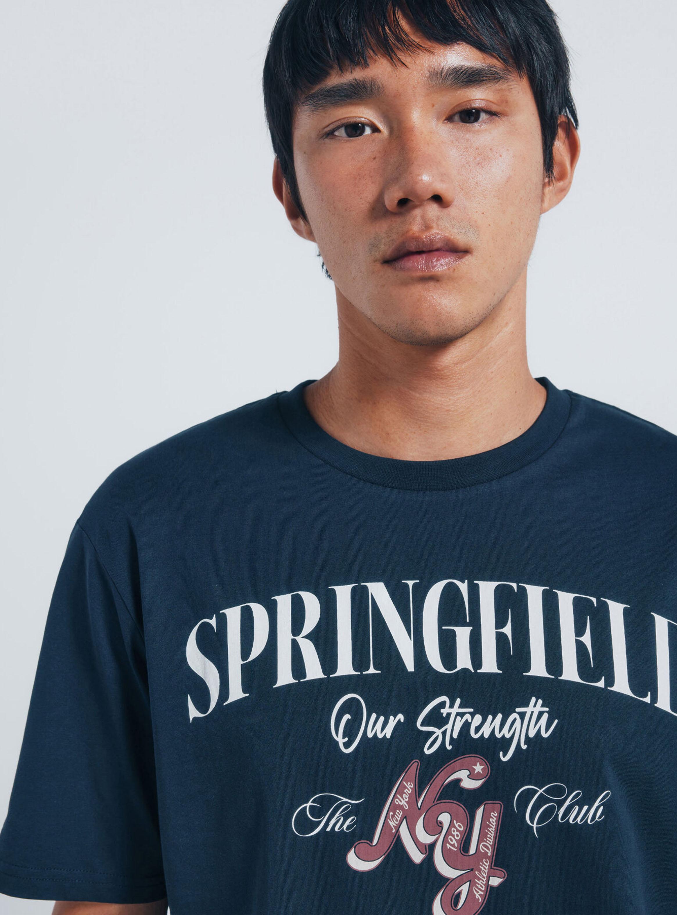 Polera Manga Corta Gráfica Our Strenght-2