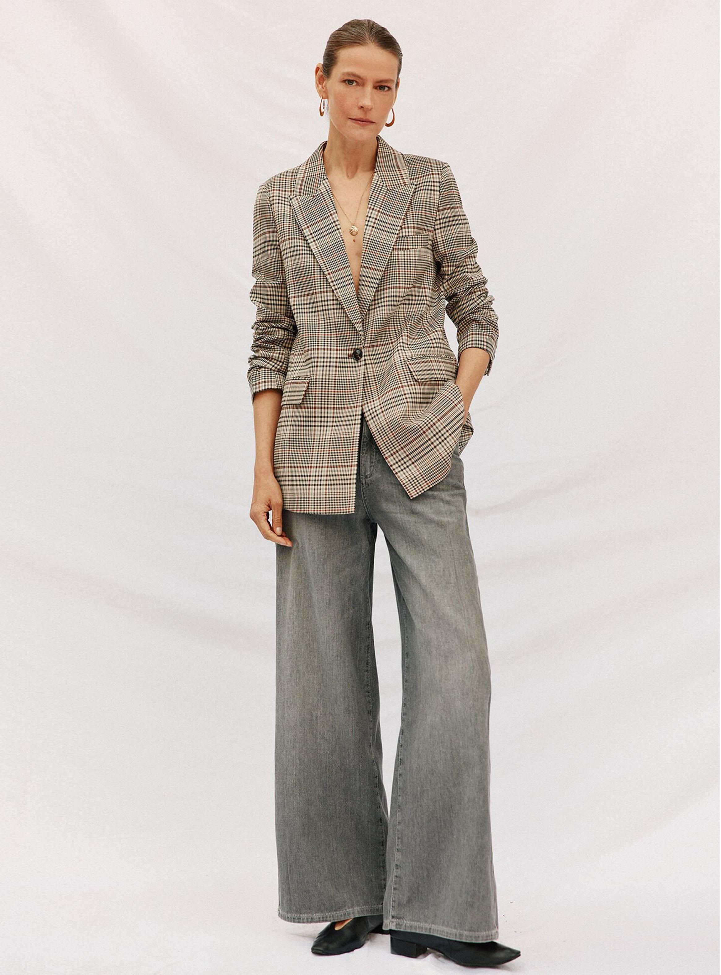 Blazer Cuadros Detalle Puño-4