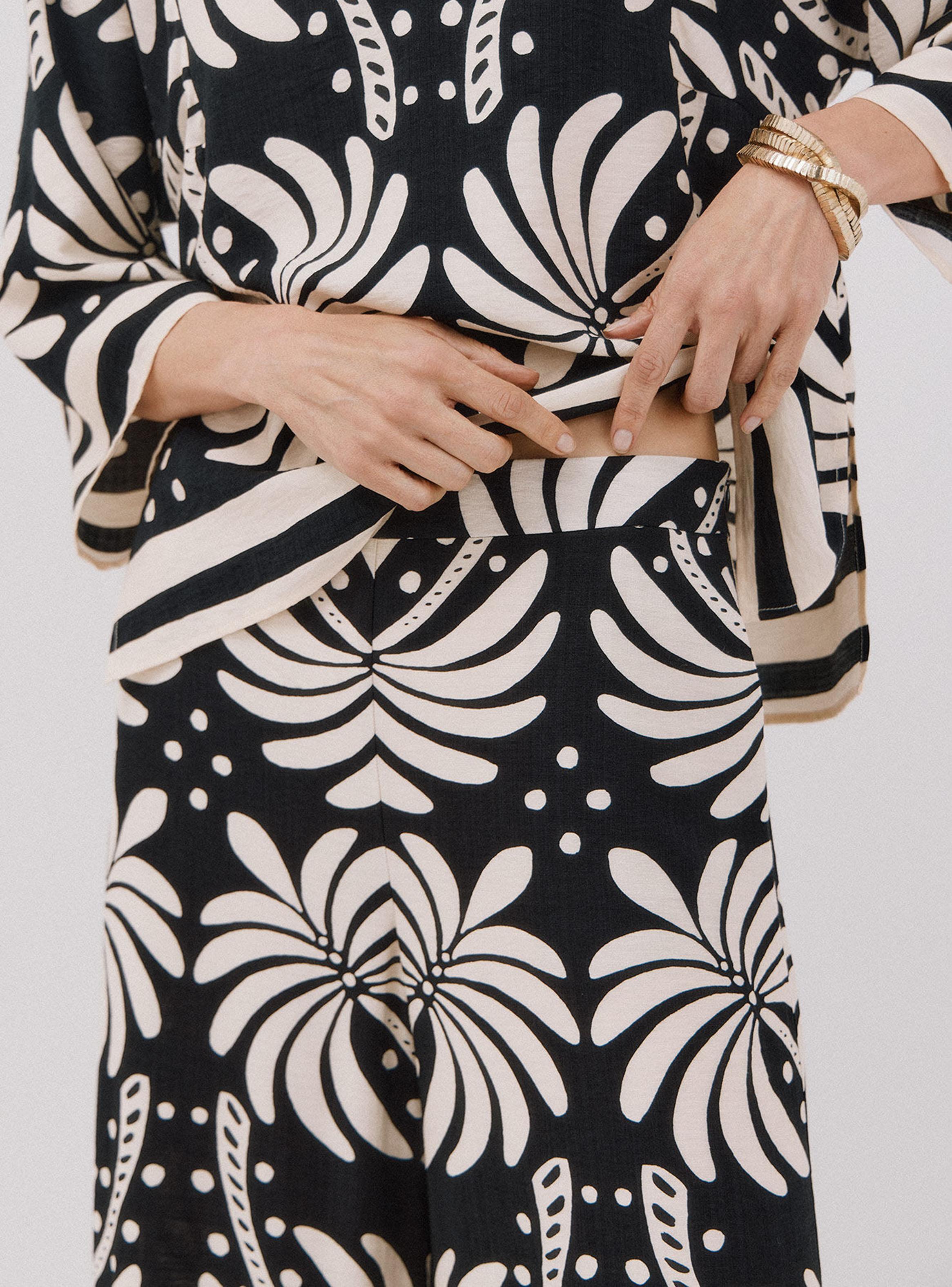 Pantalón Ancho Estampado-2