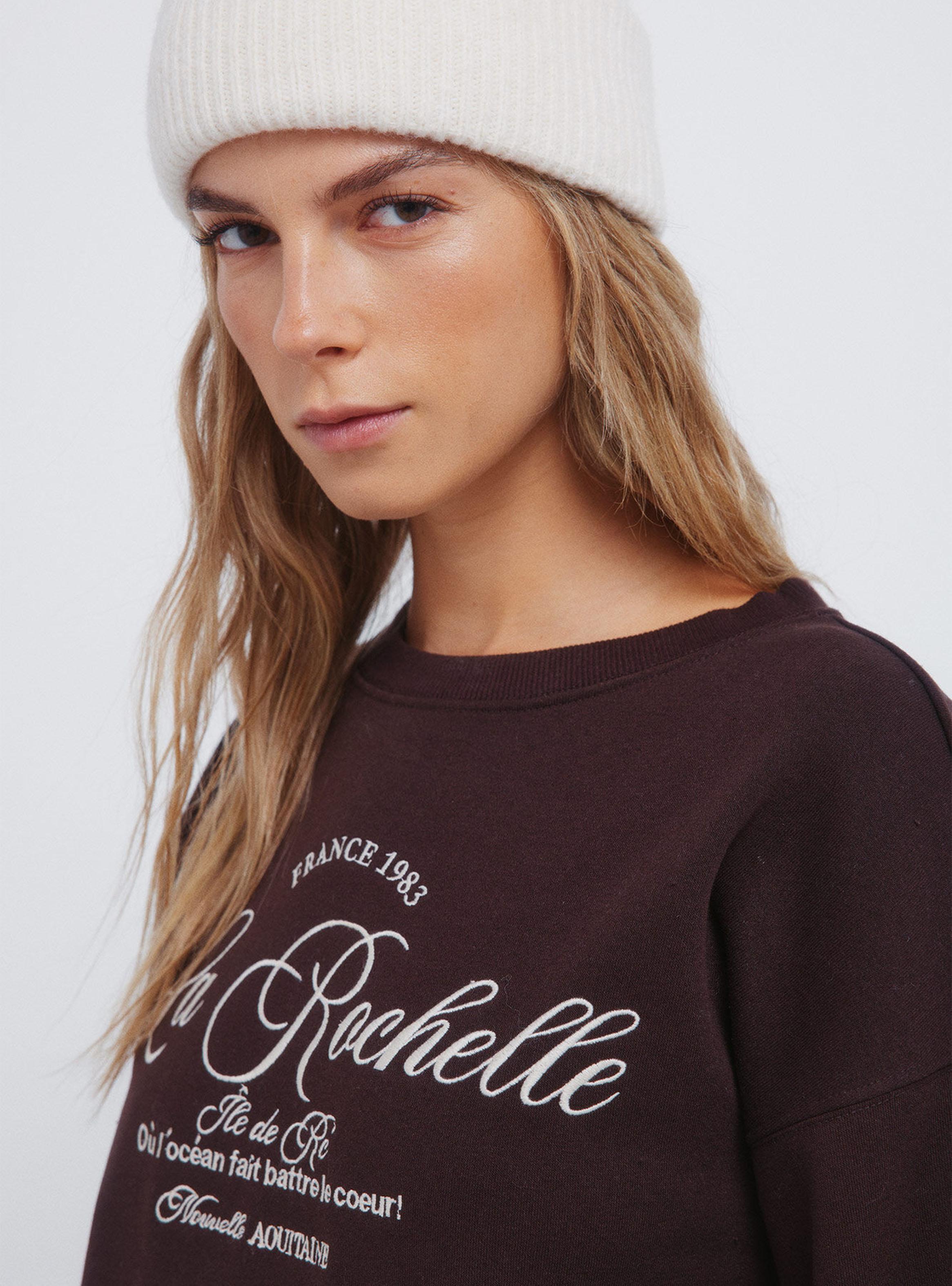 Polerón Gráfica Bordado Ciudad-2