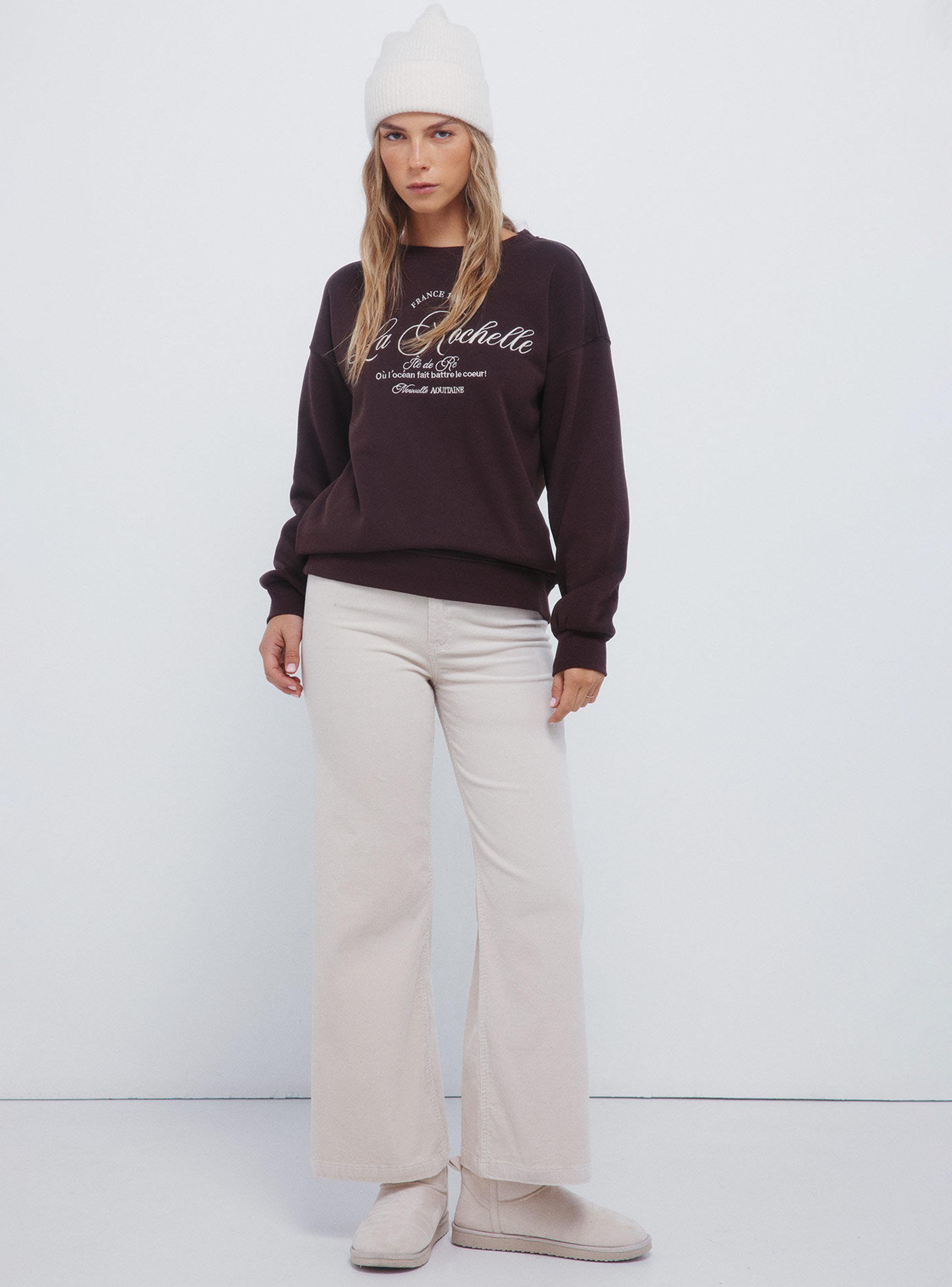 Polerón Gráfica Bordado Ciudad-4