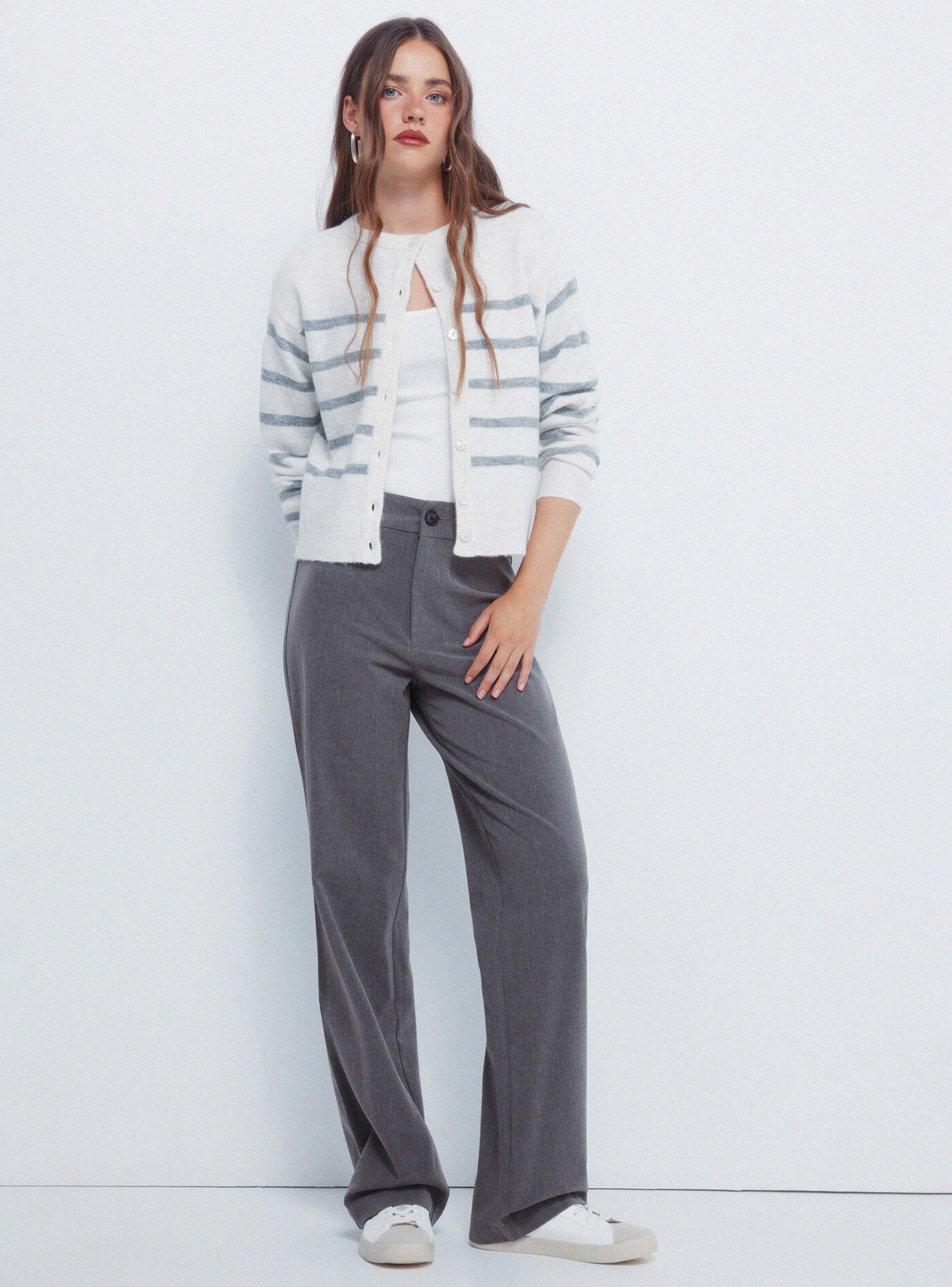 Cárdigan Botones Cuello Redondo-3