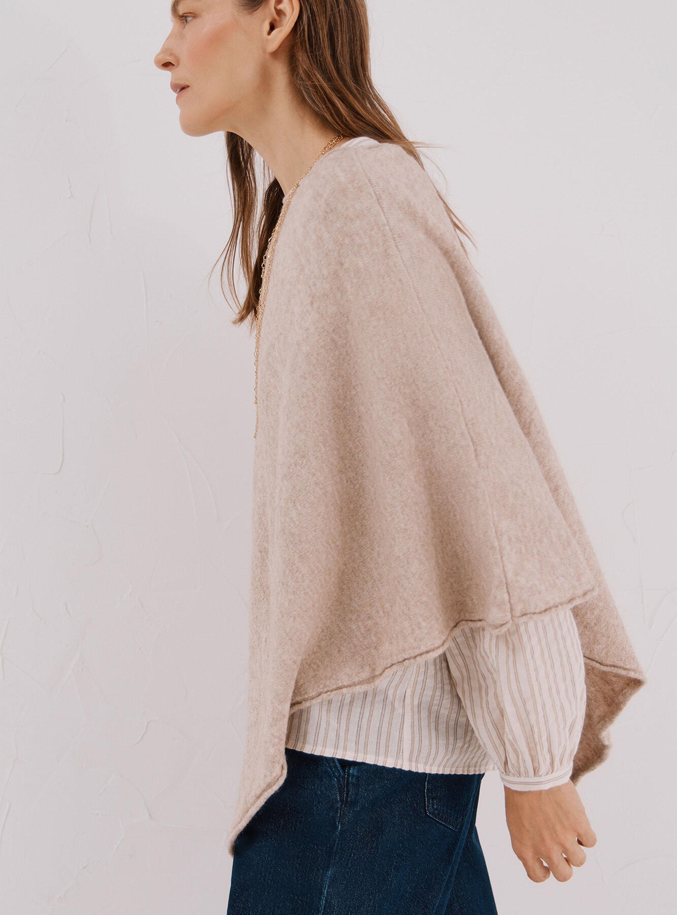 Poncho Tacto Suave-2