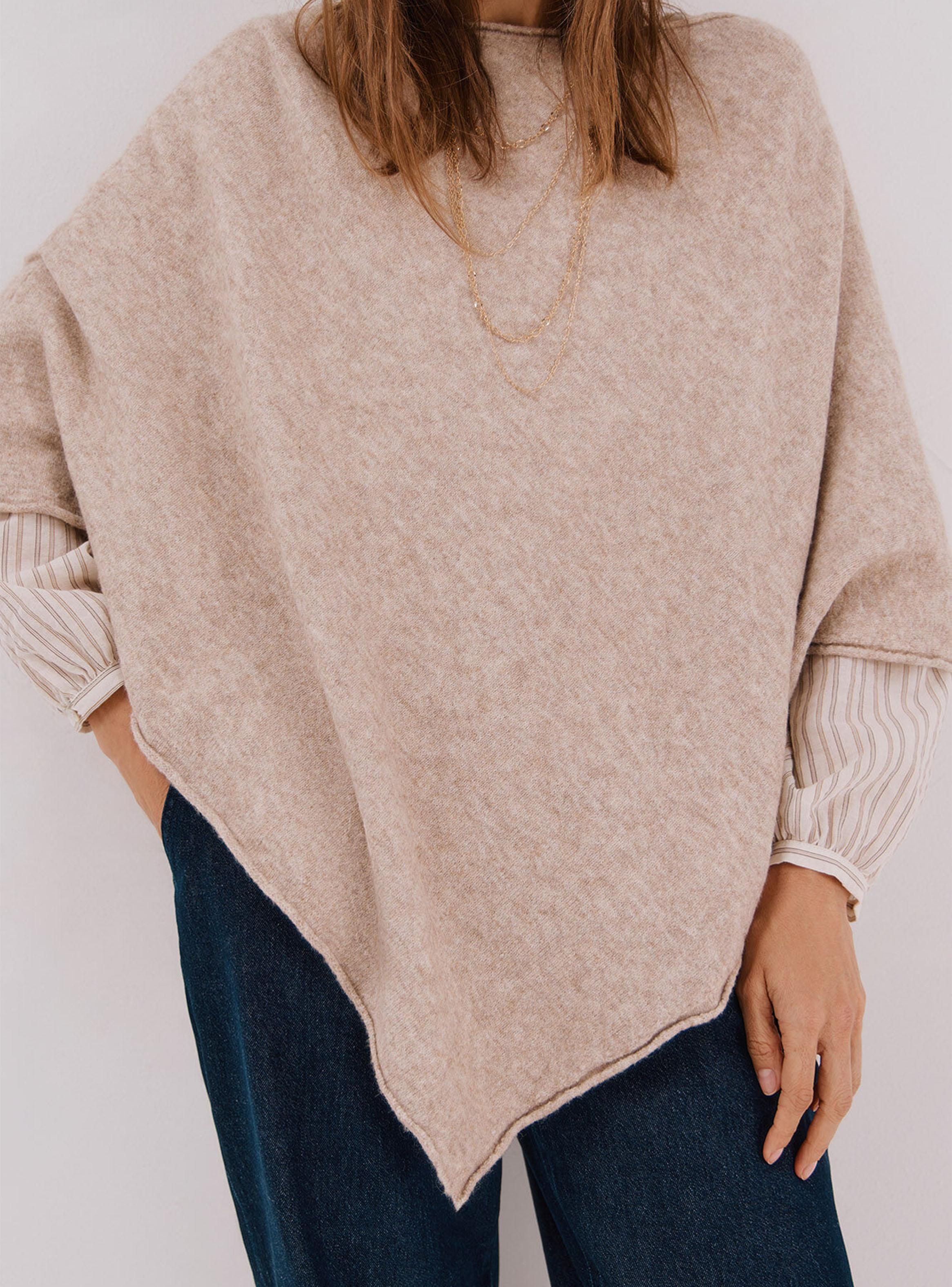 Poncho Tacto Suave-3