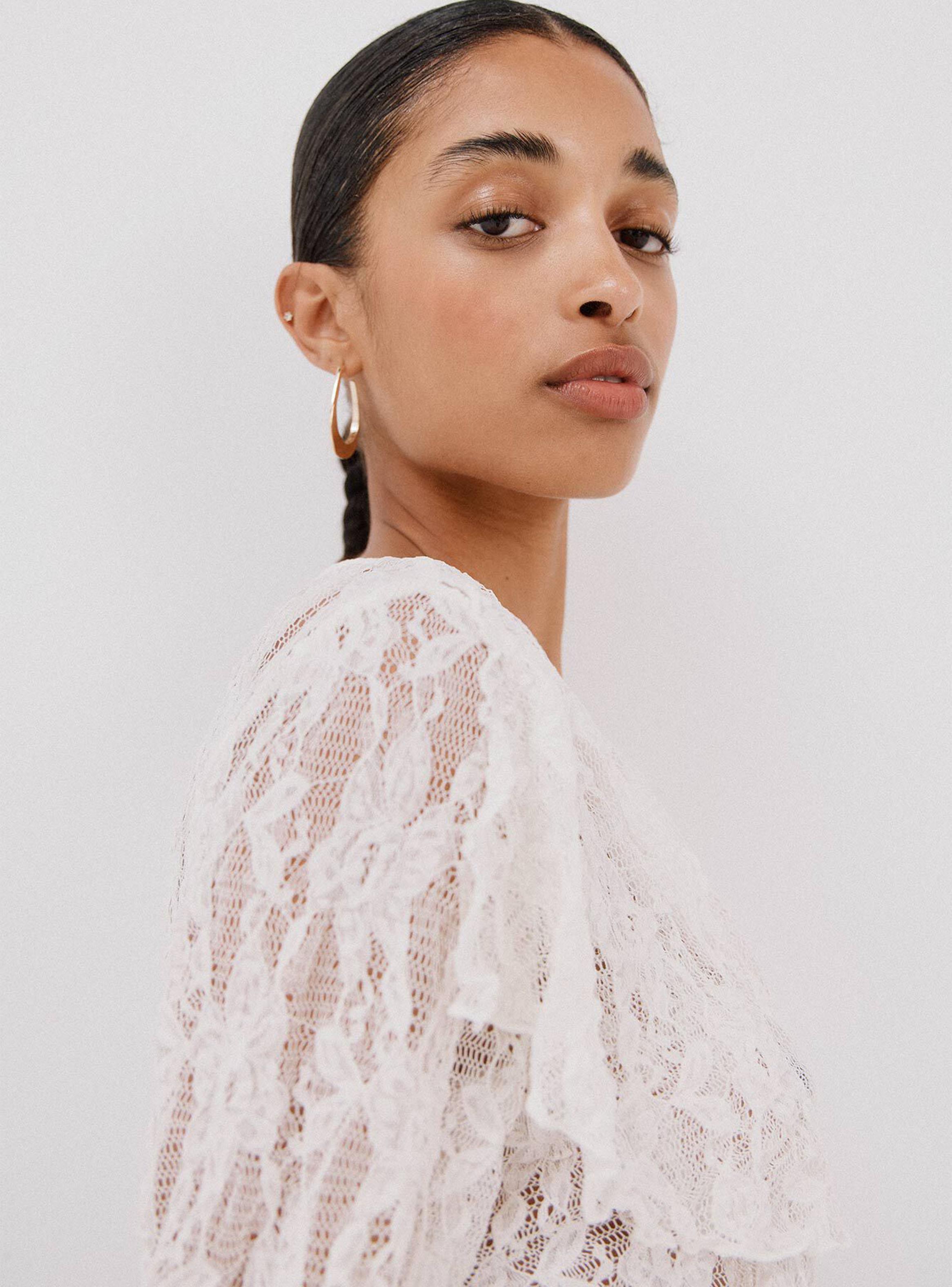 Top Encaje Volante-3