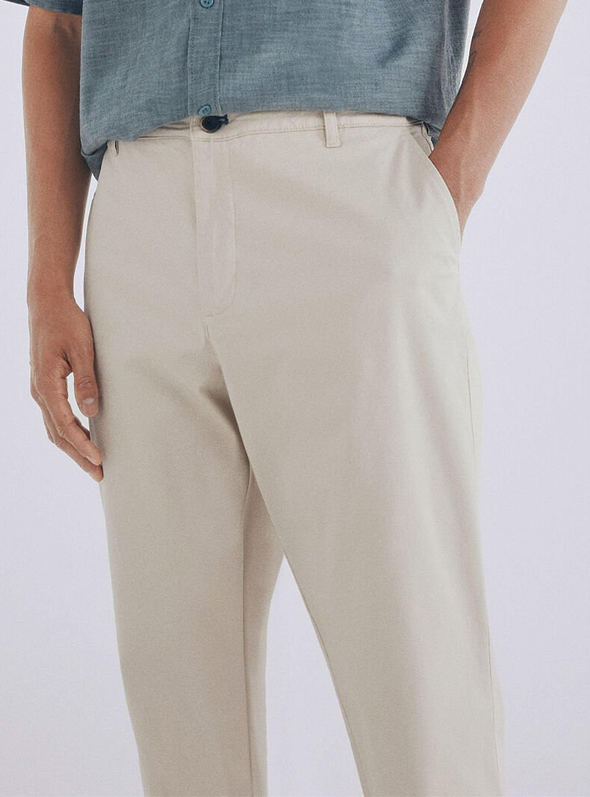 Pantalón Chino Ligero Comfort Slim Fit-2