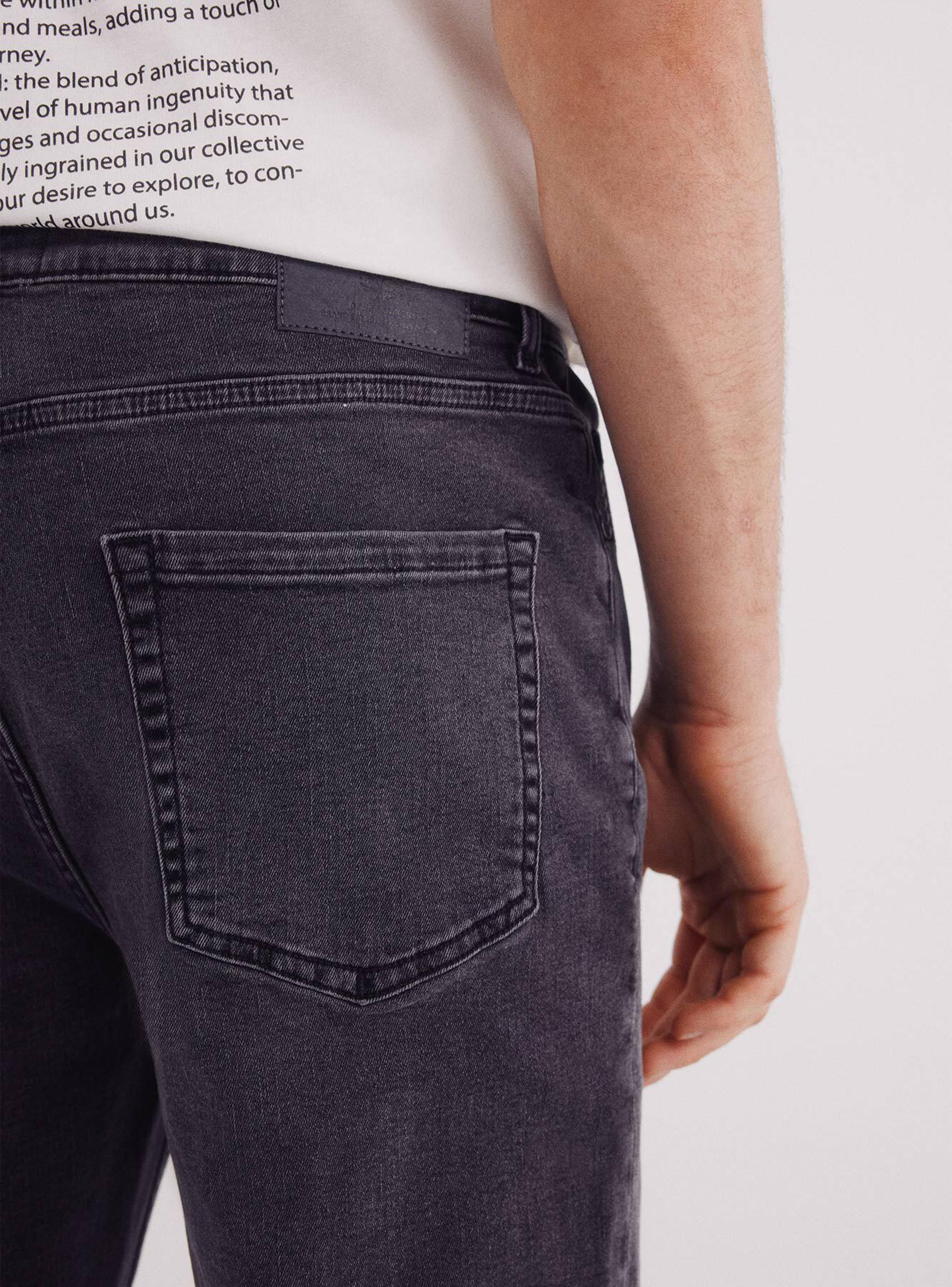 Jeans Gris Oscuro Slim Fit-2