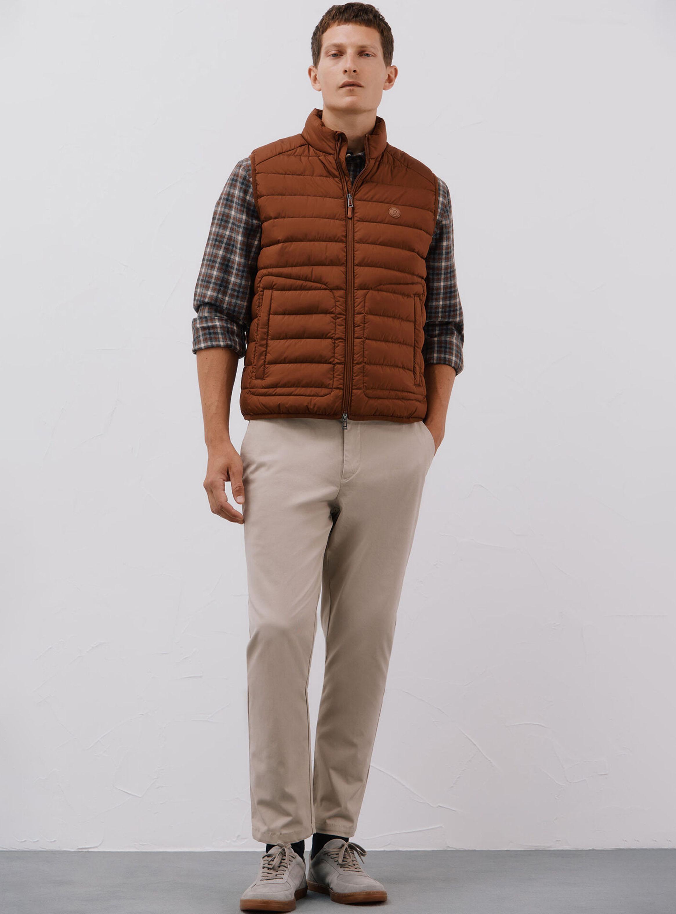 Pantalón Chino Confort Regular Fit-4