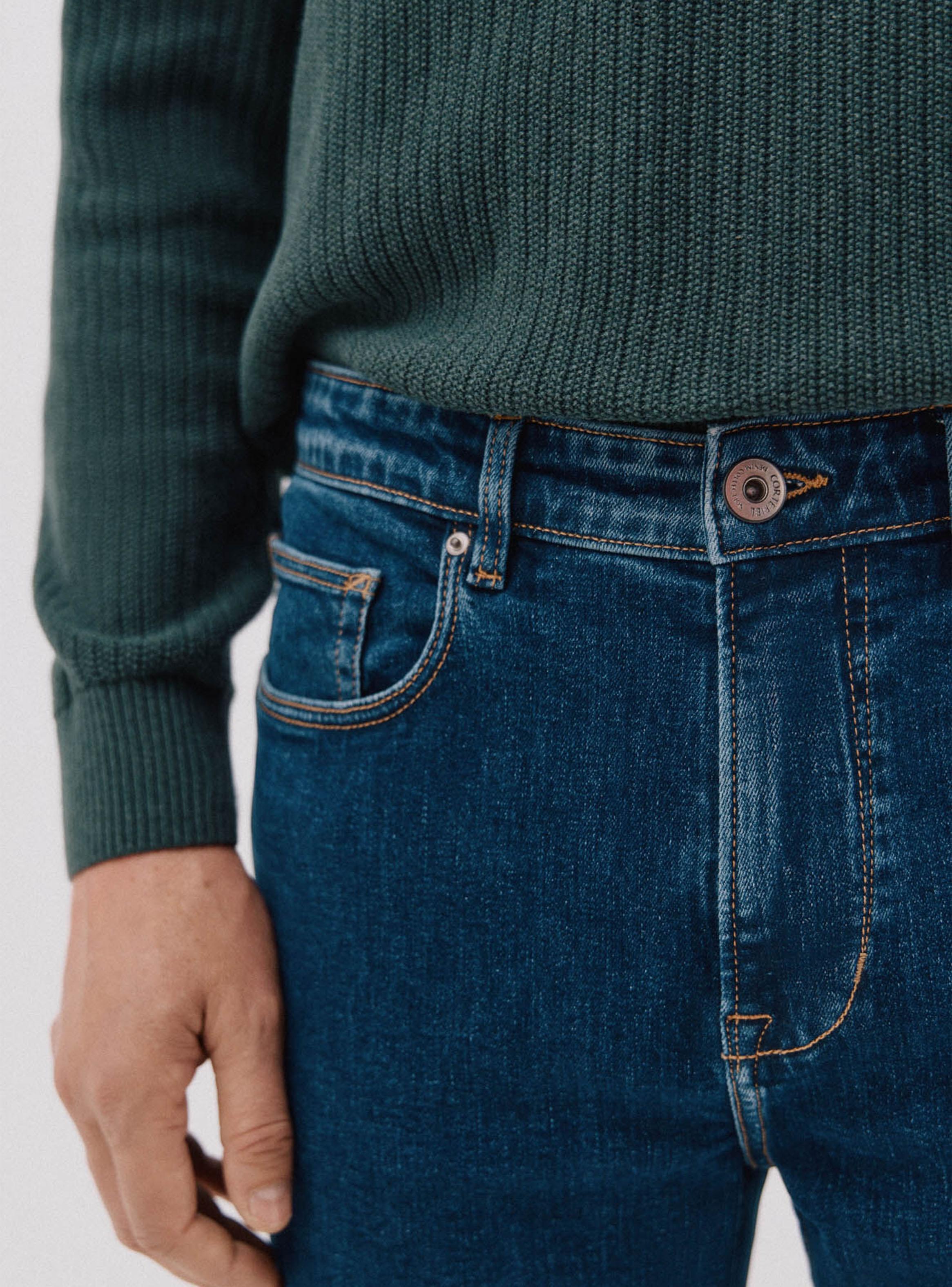 Pantalón Vaquero Straight Fit-2