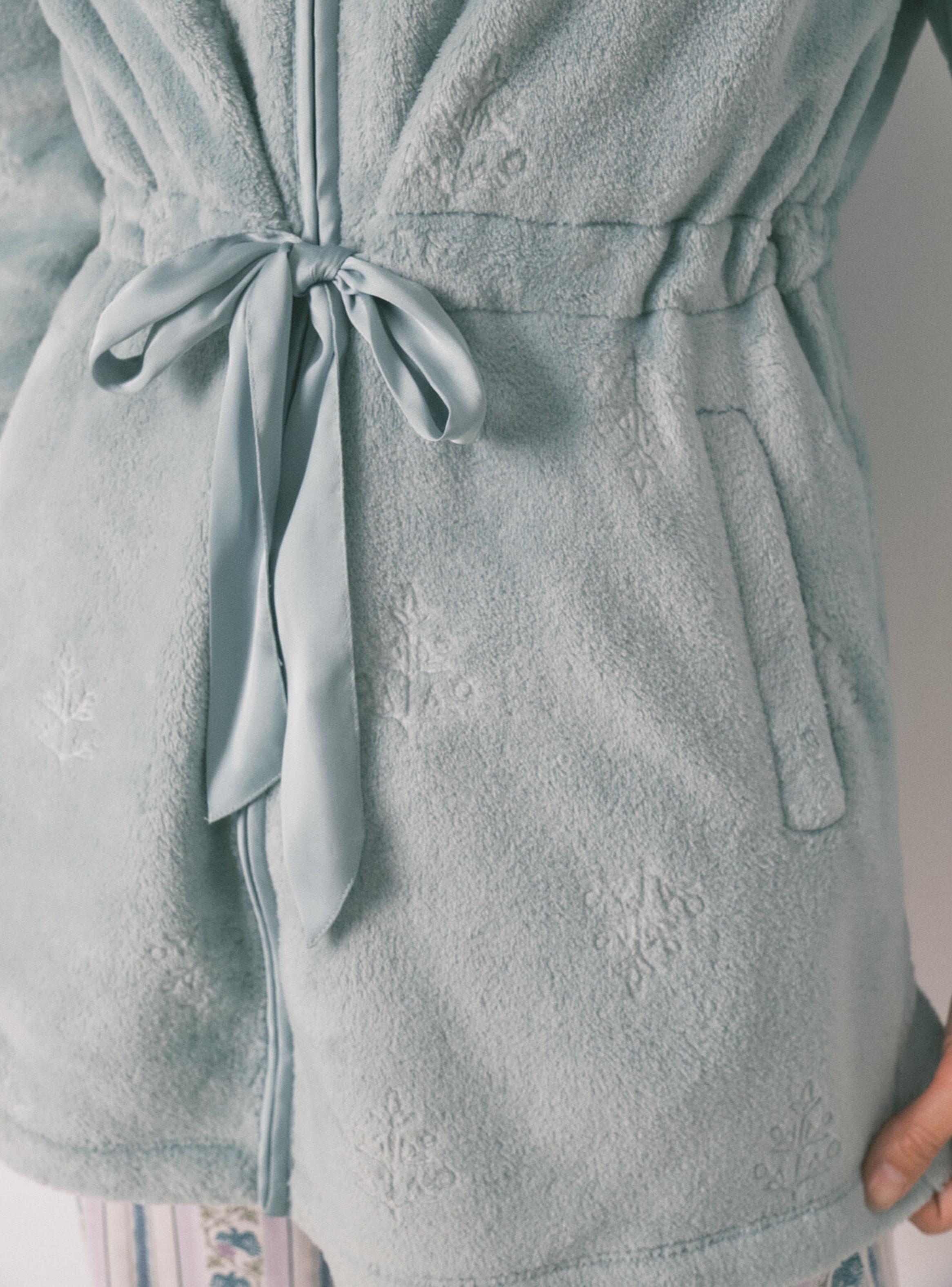 Bata Midi Polar Flores-3