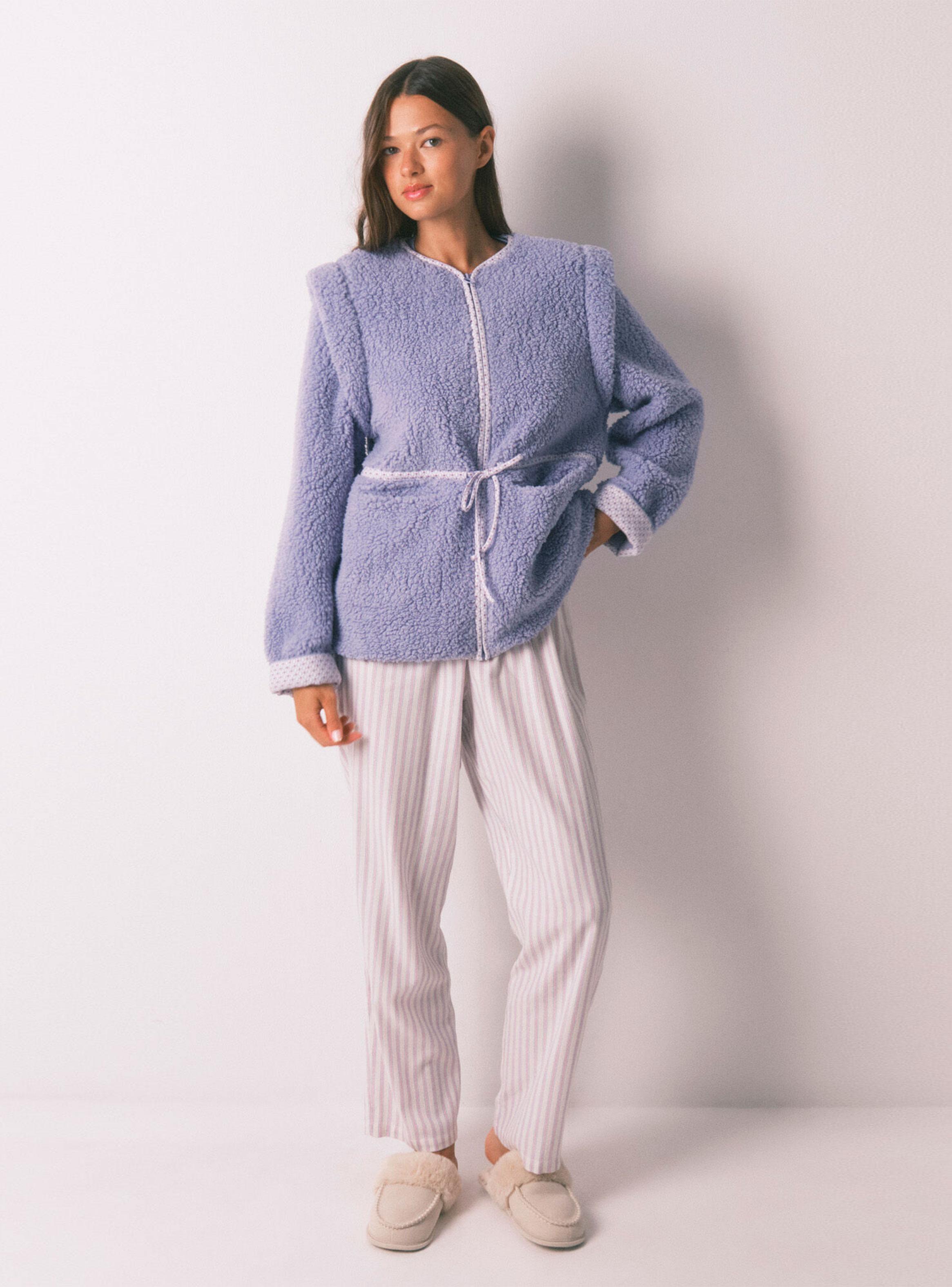 Bata Corta Borreguito Lila-3