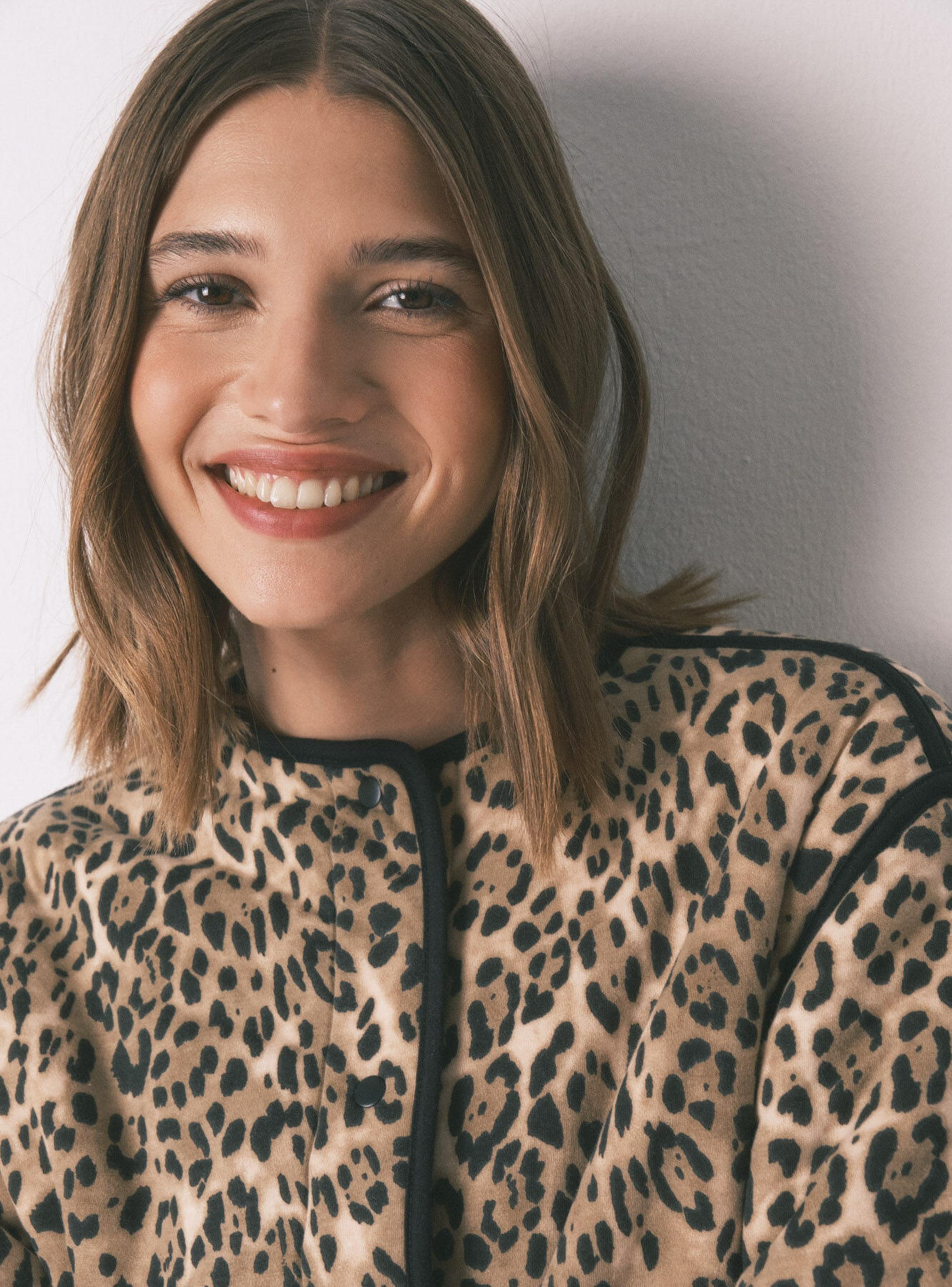 Chaqueta Corta Reversible Animal Print-3