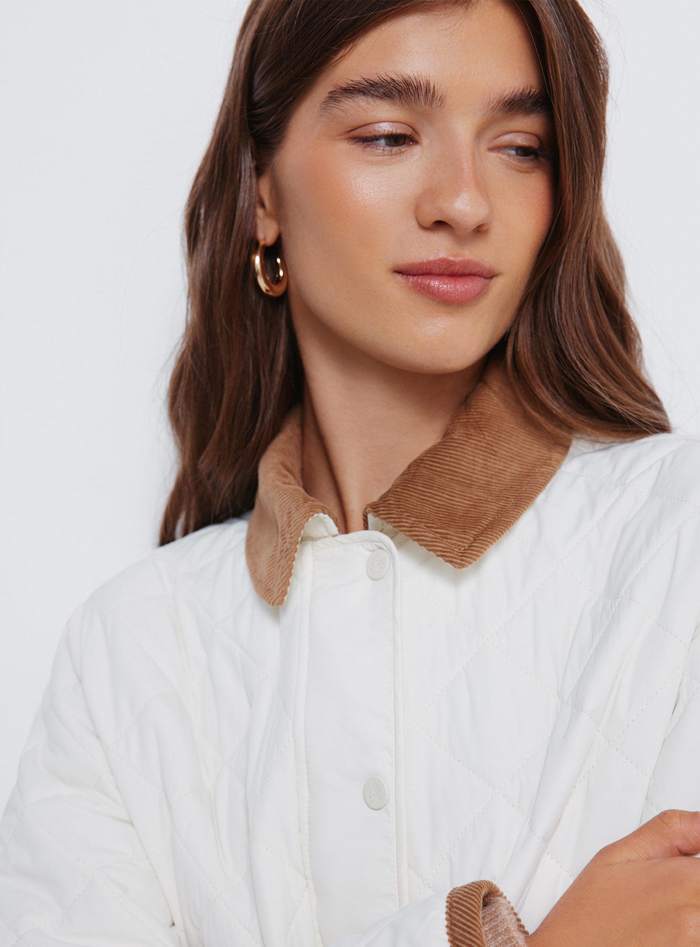 Chaqueta Corta Acolchada Cuello Pana-2