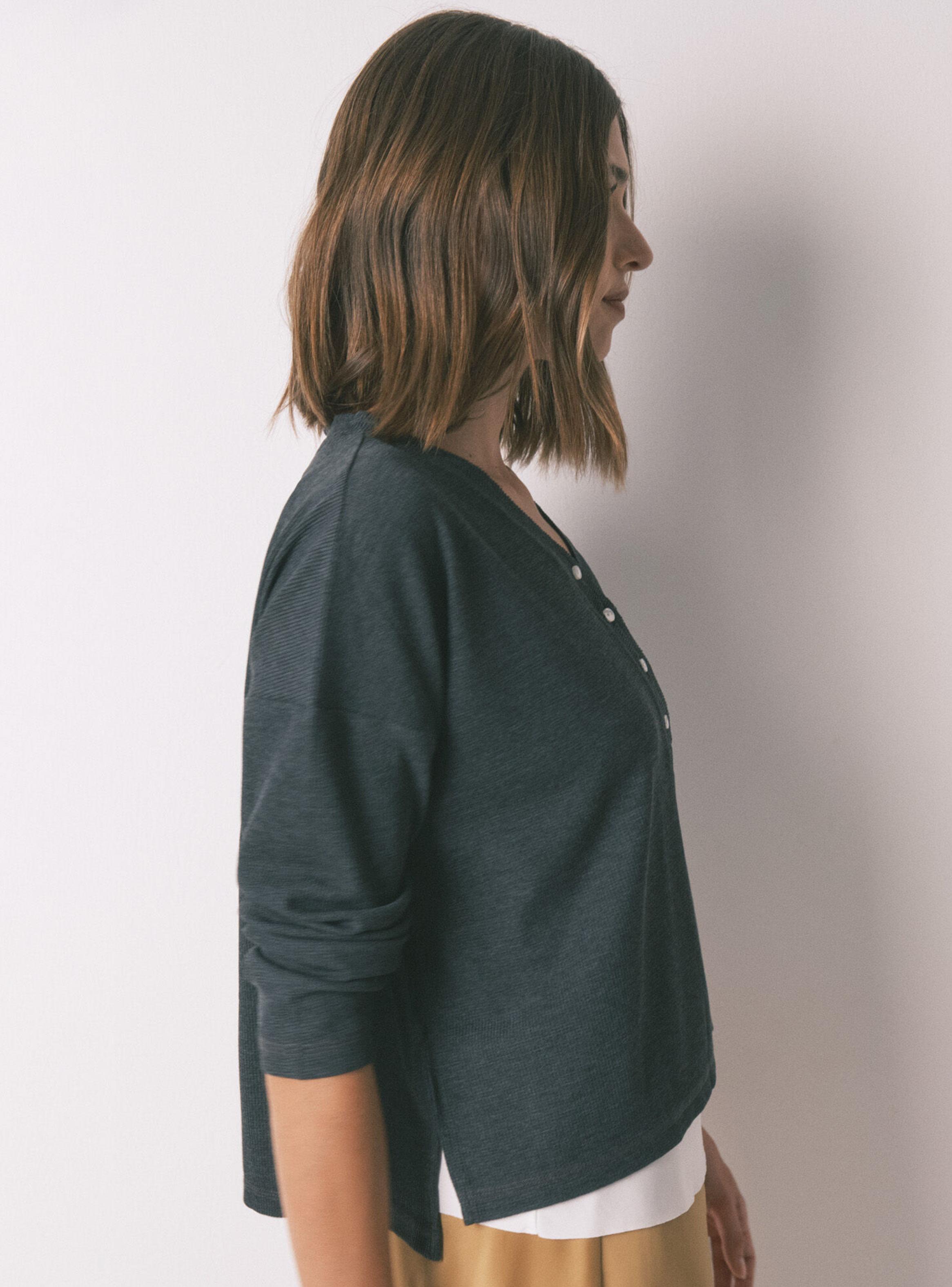 Camiseta Manga Larga con Textura Waffle-2