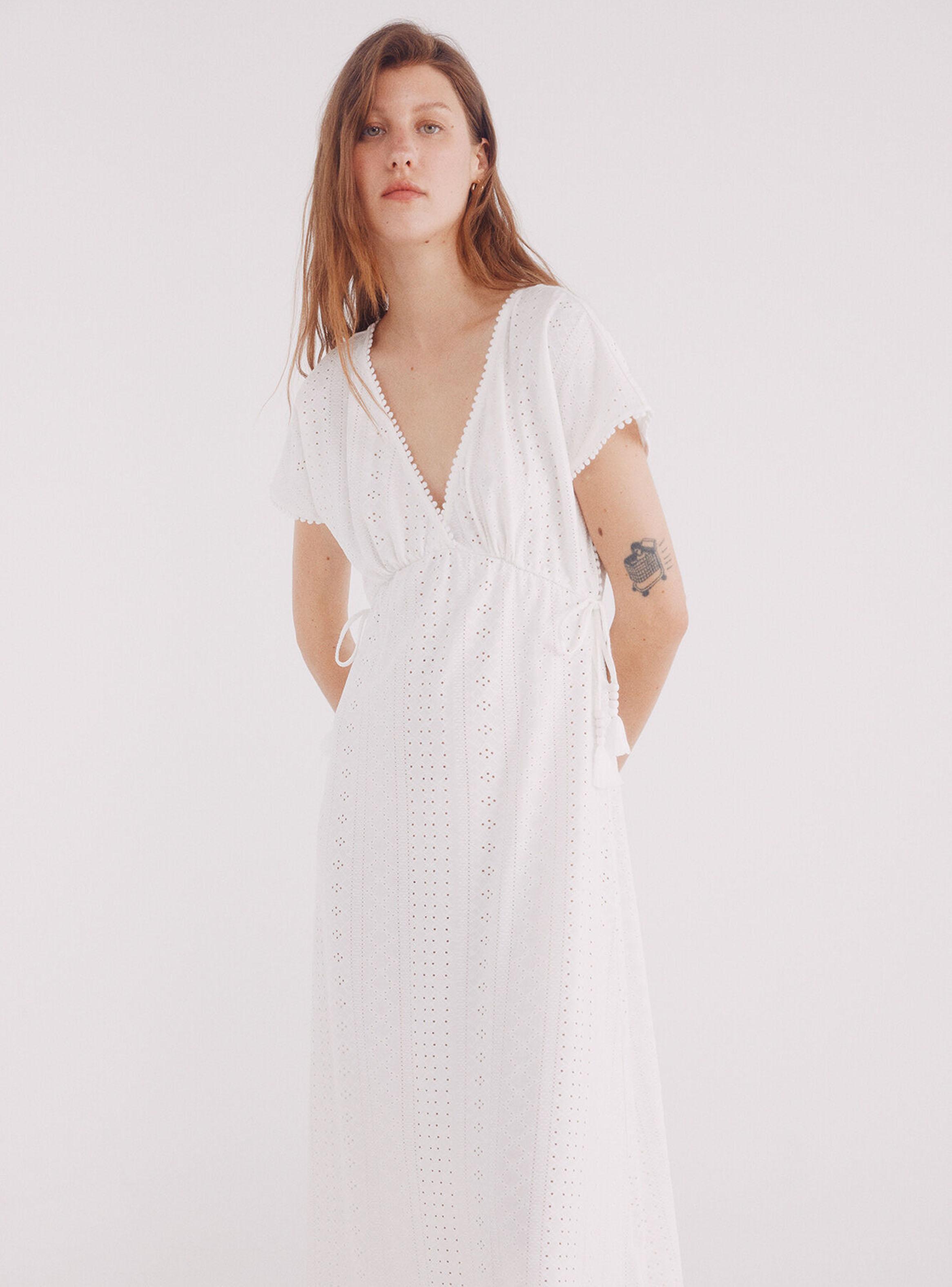 Vestido Midi Bordado Suizo Circular-2