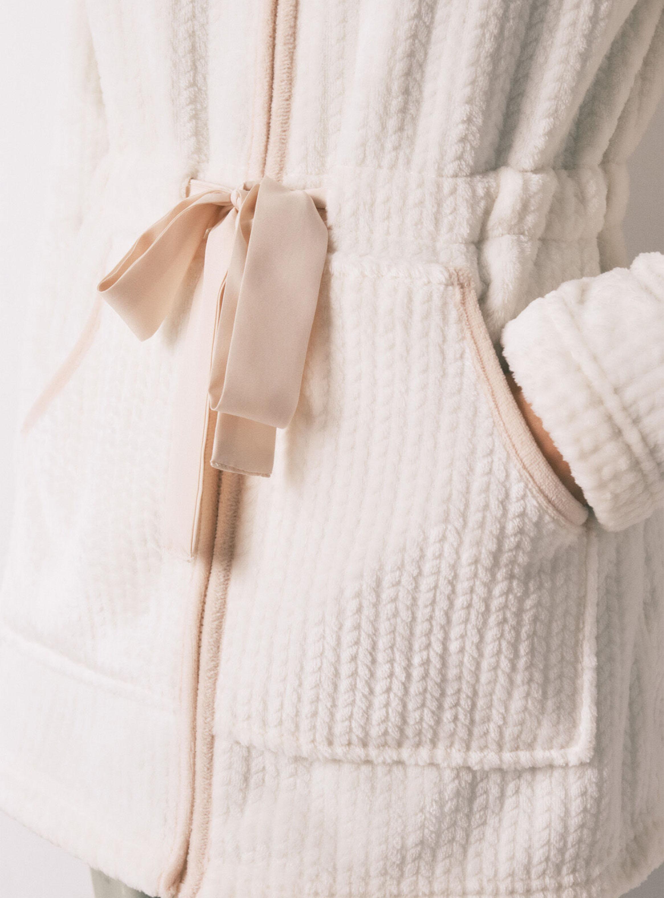 Bata Midi Tejido Polar Blanco-3