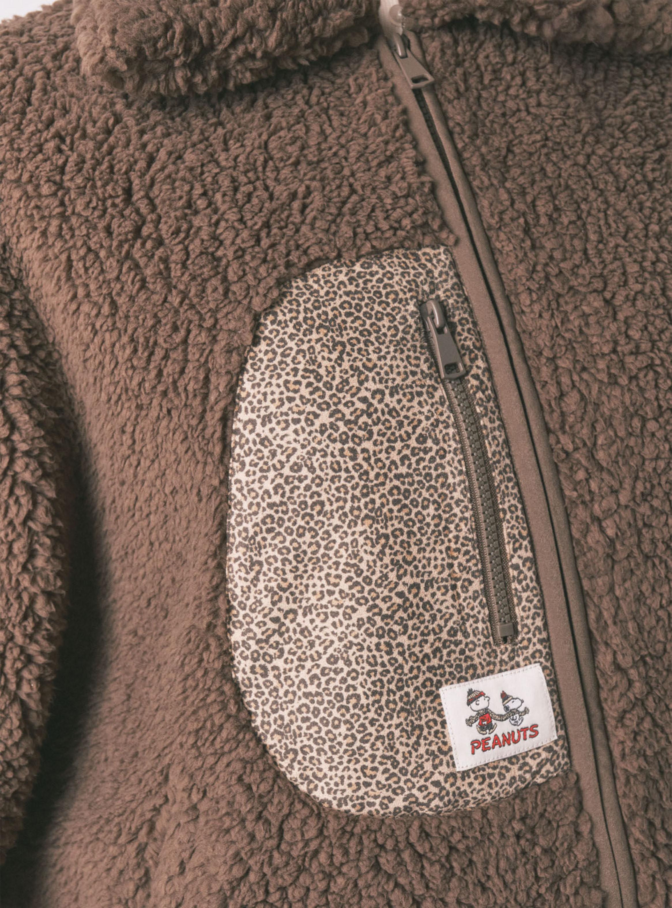 Bata Corta Poncho Snoopy Borreguito-3