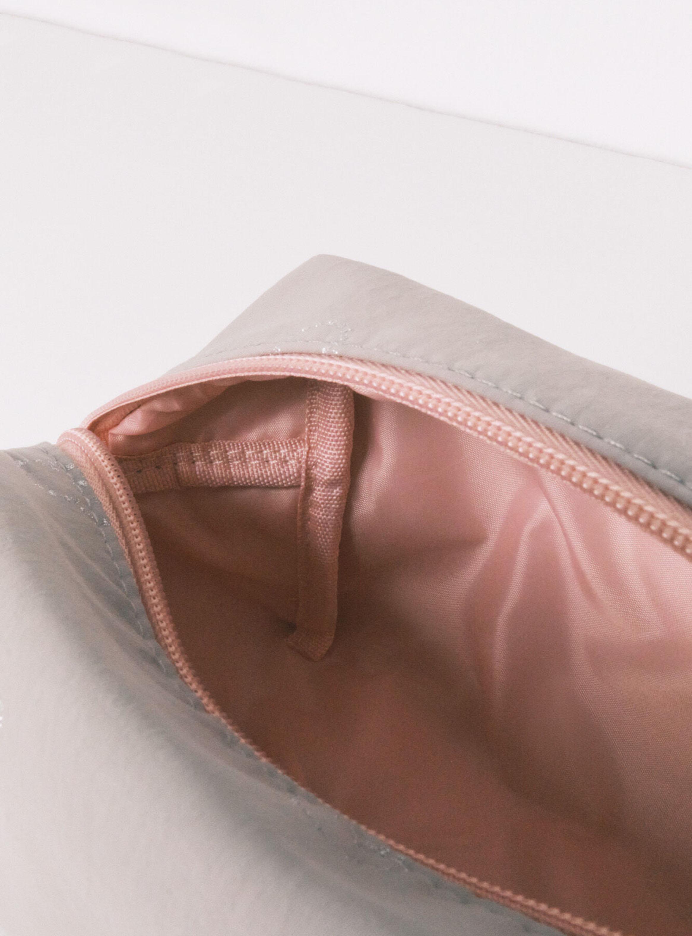 Neceser Mediano Gris Estampado Mickey-3