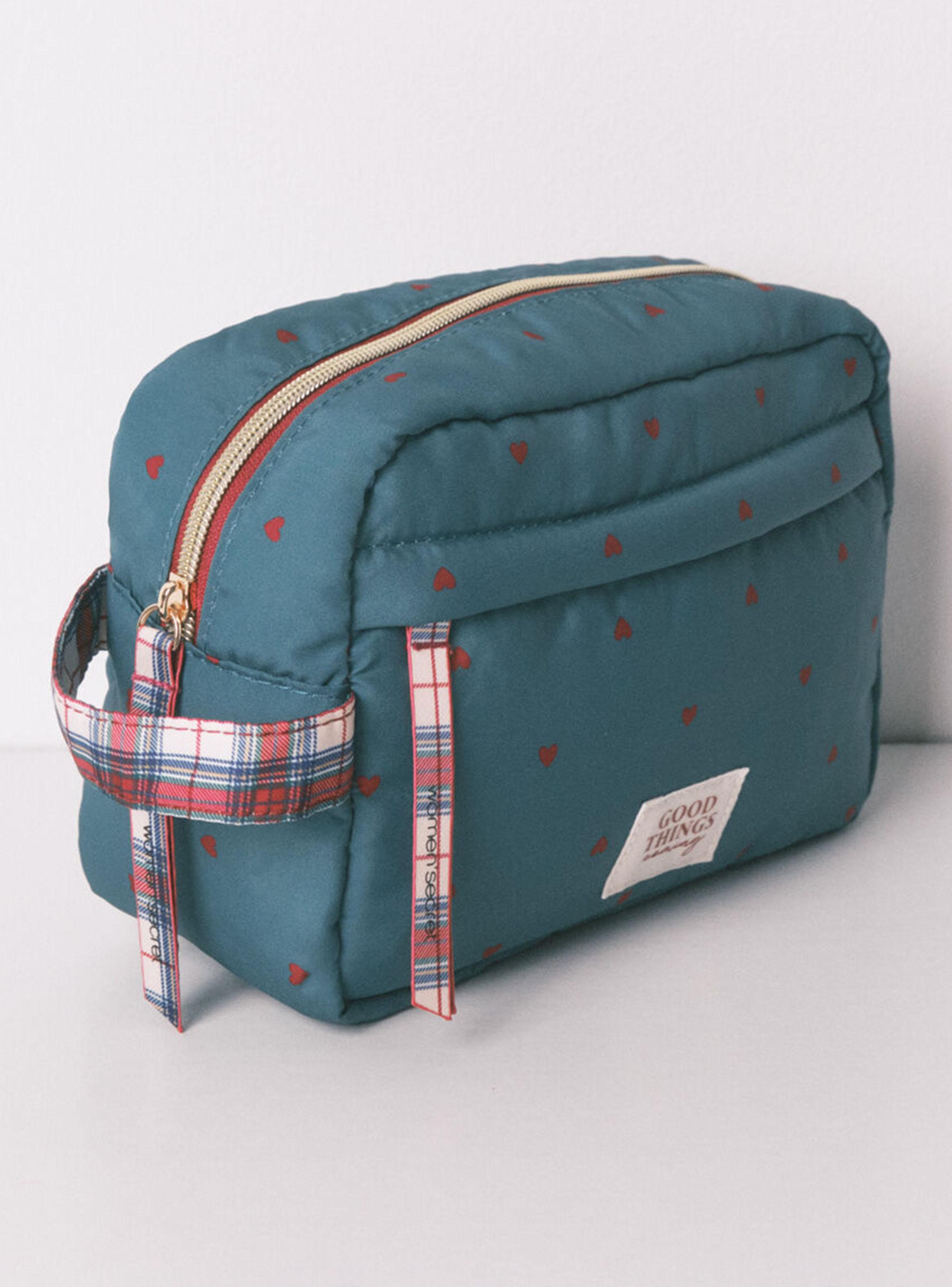 Neceser Mediano Nailon Verde Estampado Corazones-2