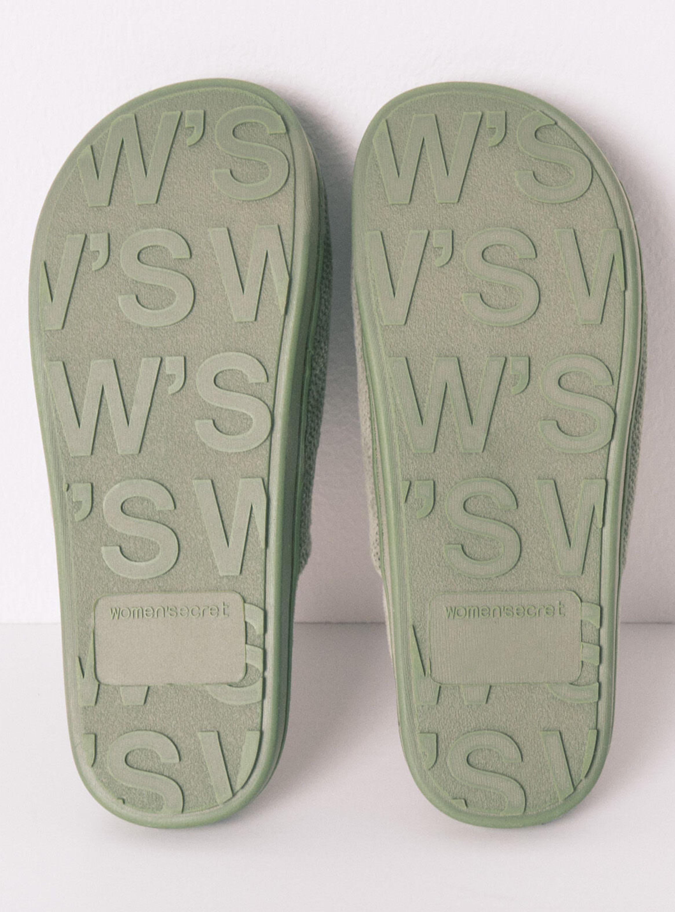 Pantuflas Cerradas Mafalda Color-3