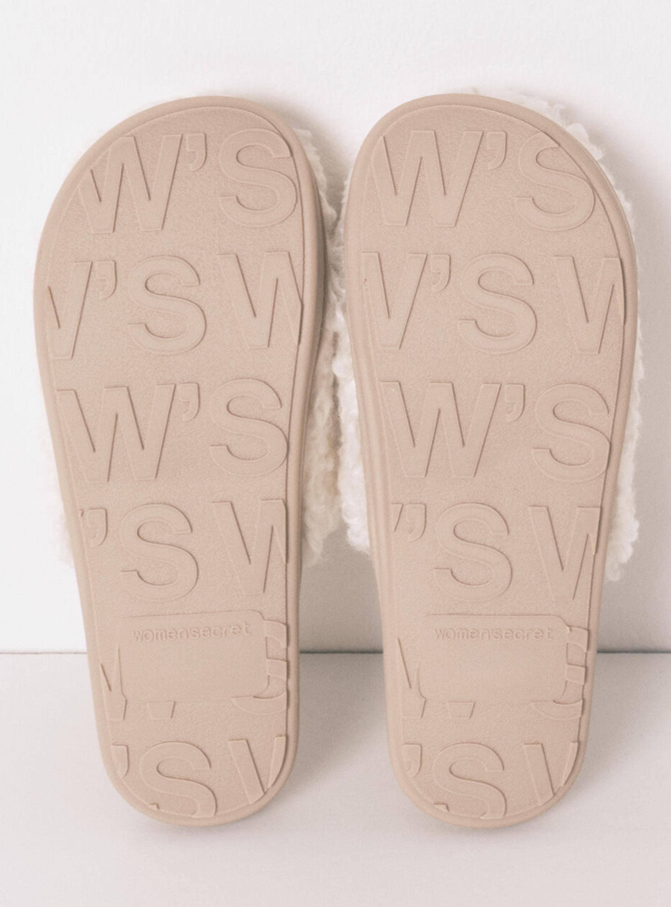 Pantuflas Casa Corderito Blanco Piolín-3