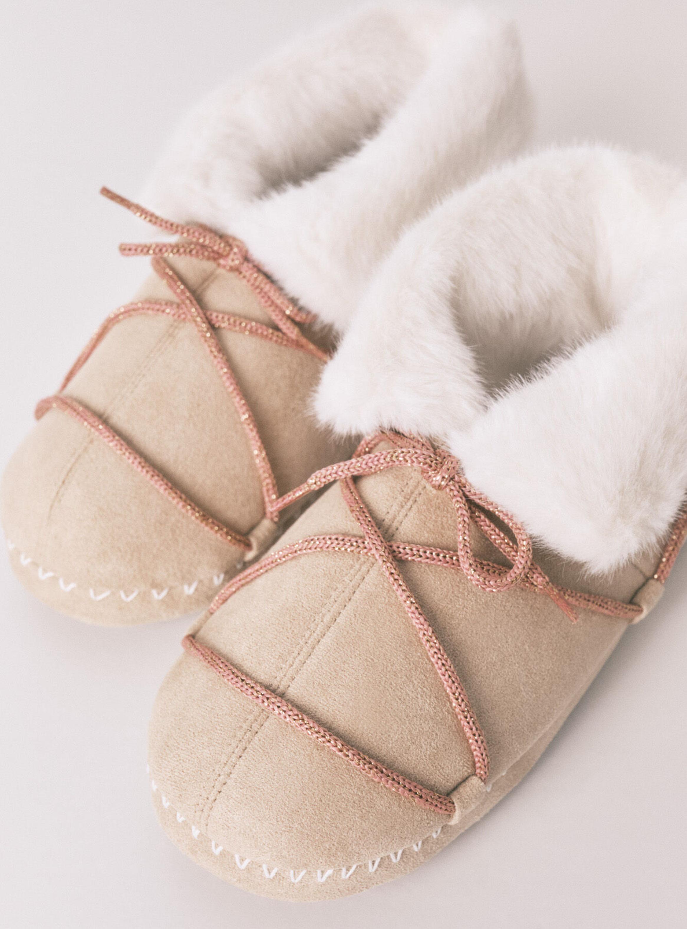 Pantuflas Antelina Beige-3